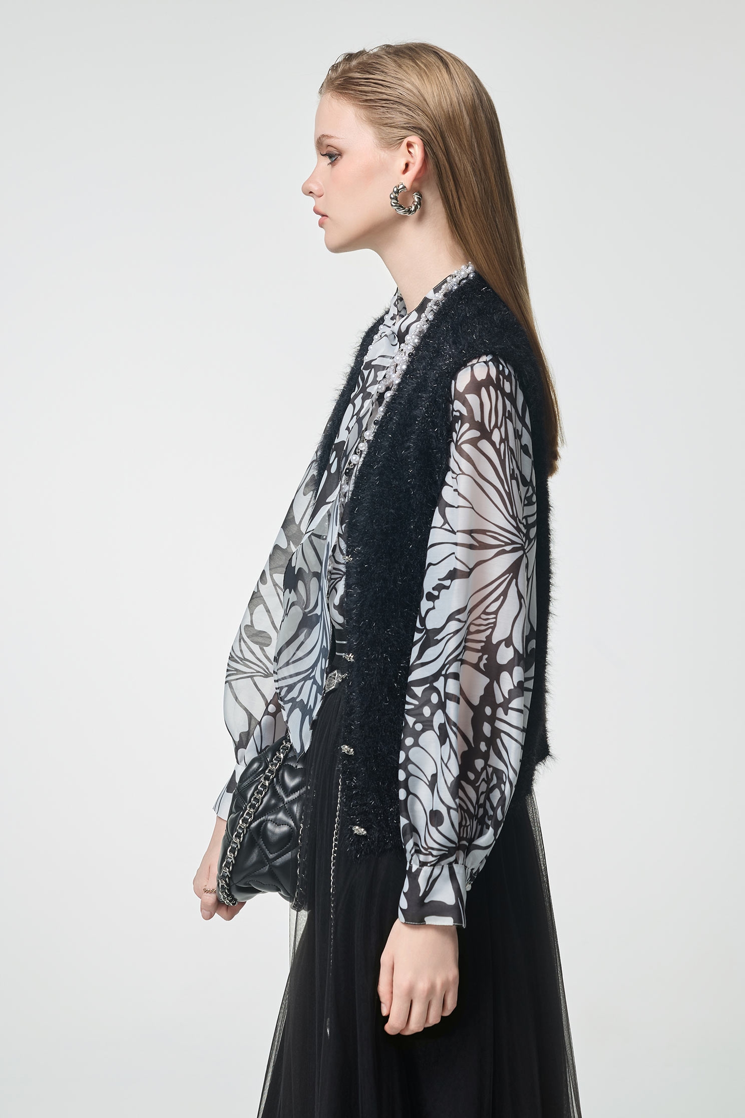 V-neck Black Knit VestV-neck Black Knit Vest,sleeveless tops,Office Looks,Season (AW) Look,Valentine,sleeveless tops,Knitted,Knitted tops