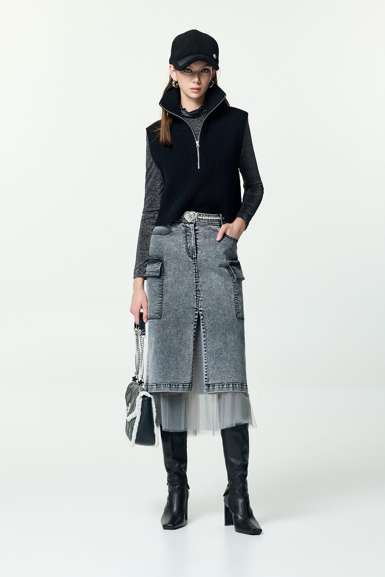 Turtleneck Front Zip Knit VestTurtleneck Front Zip Knit Vest,sleeveless tops,Season (AW) Look,sleeveless tops,Knitted,Knitted tops,Black tops