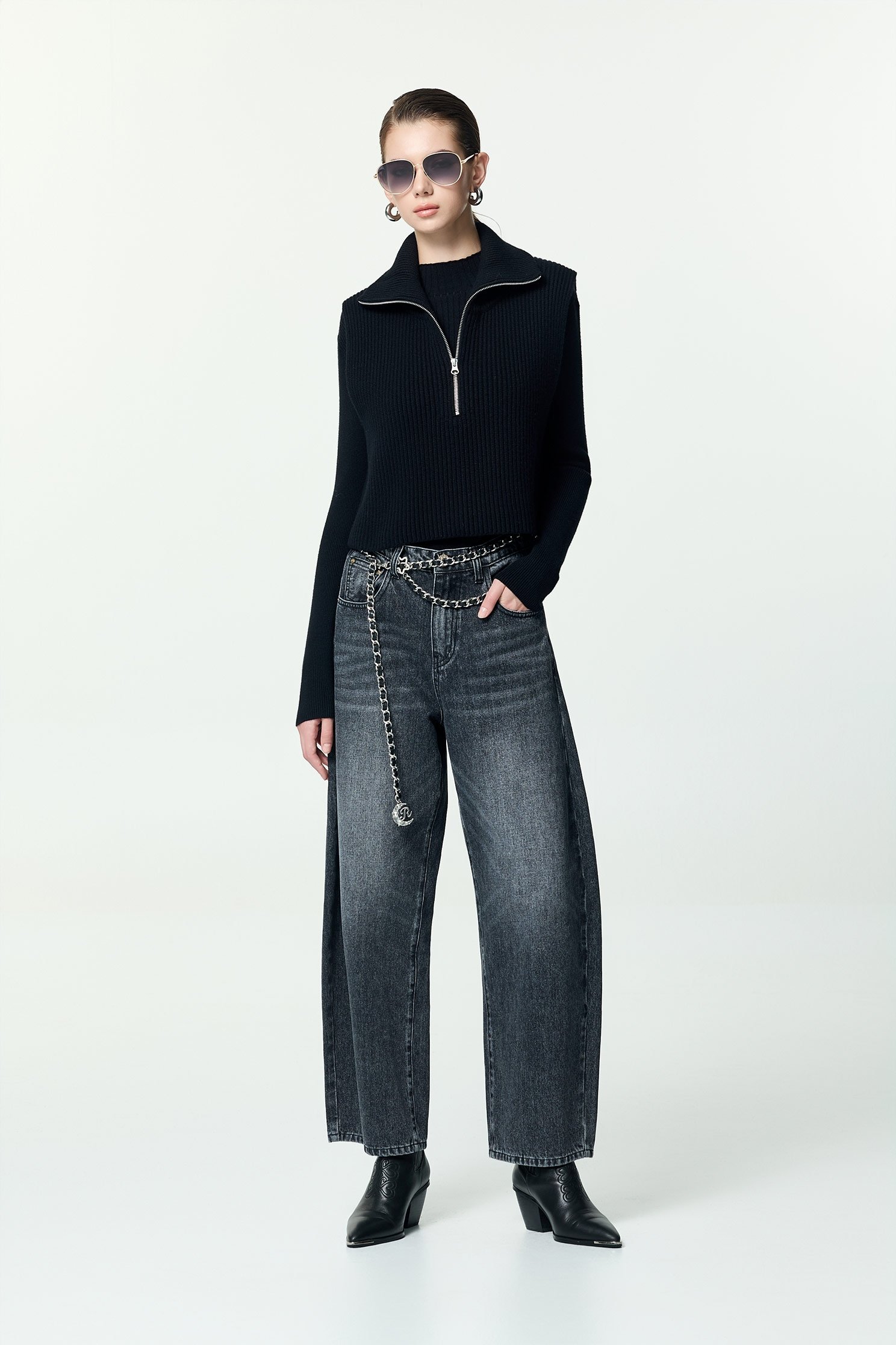 Turtleneck Front Zip Knit VestTurtleneck Front Zip Knit Vest,sleeveless tops,Season (AW) Look,sleeveless tops,Knitted,Knitted tops,Black tops