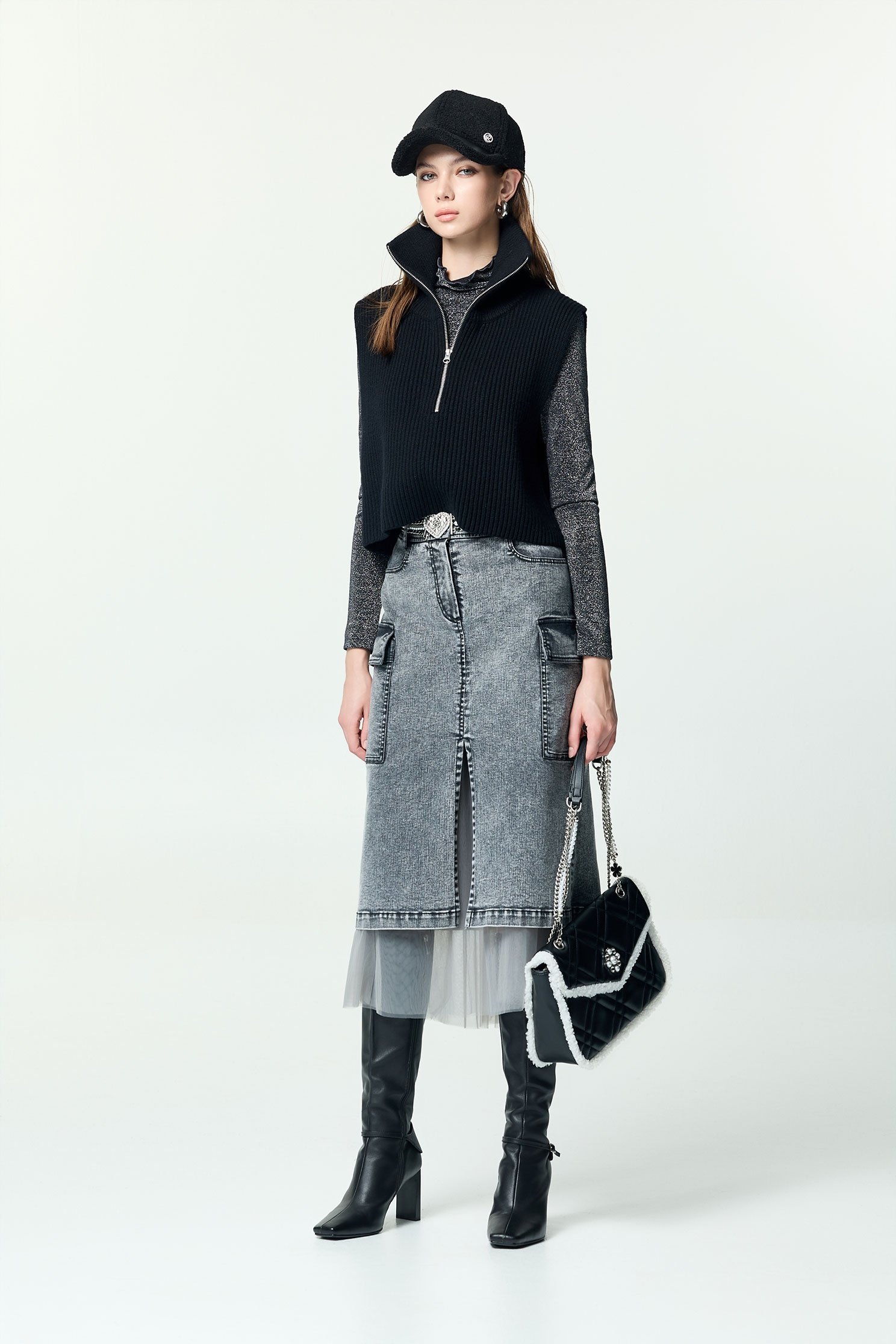 Turtleneck Front Zip Knit VestTurtleneck Front Zip Knit Vest,sleeveless tops,Season (AW) Look,sleeveless tops,Knitted,Knitted tops,Black tops