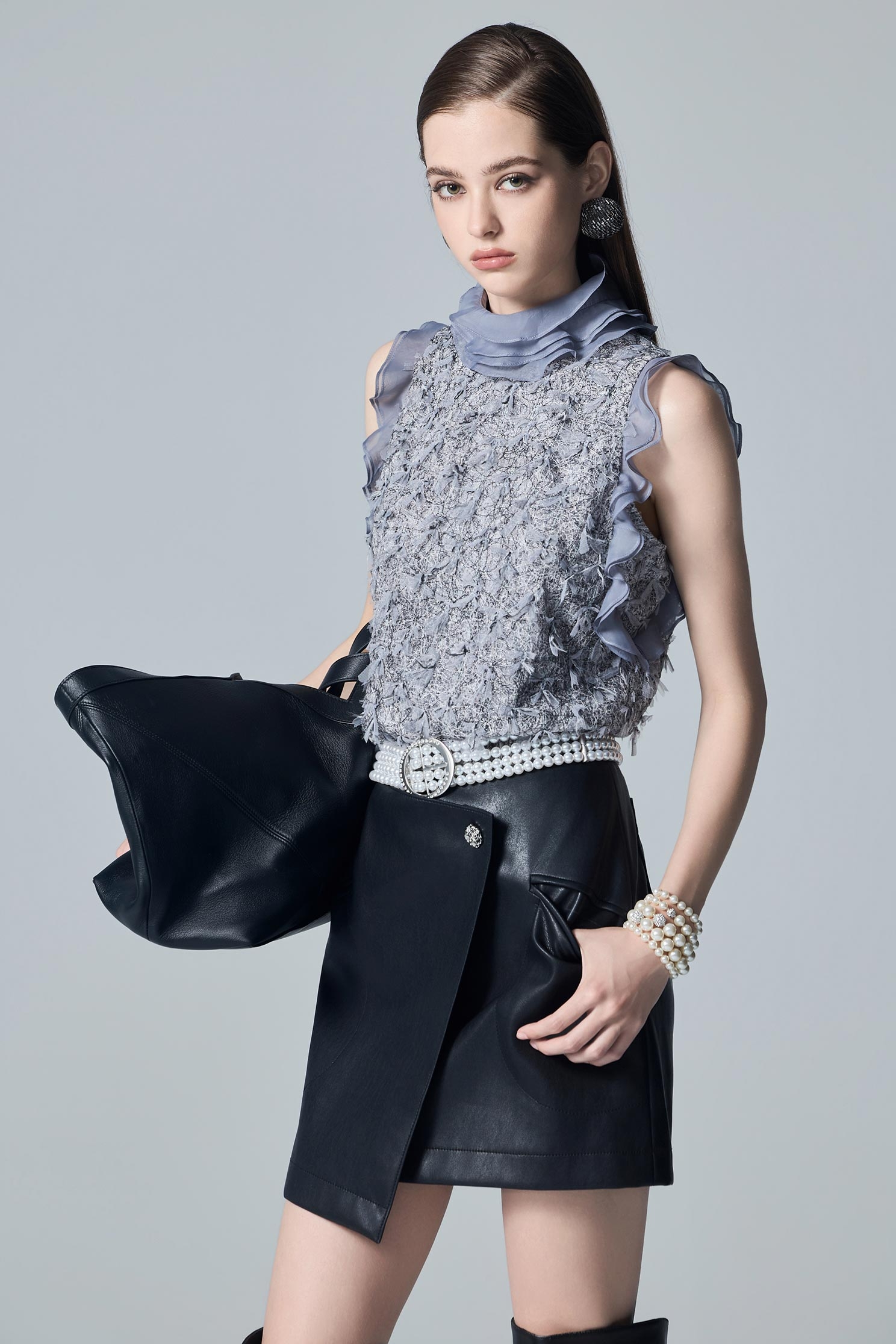 Organza Ruffle Mesh Texture VestOrganza Ruffle Mesh Texture Vest,T-shirts,sleeveless tops,Tops,Season (AW) Look,sleeveless tops,Lace tops,Knitted
