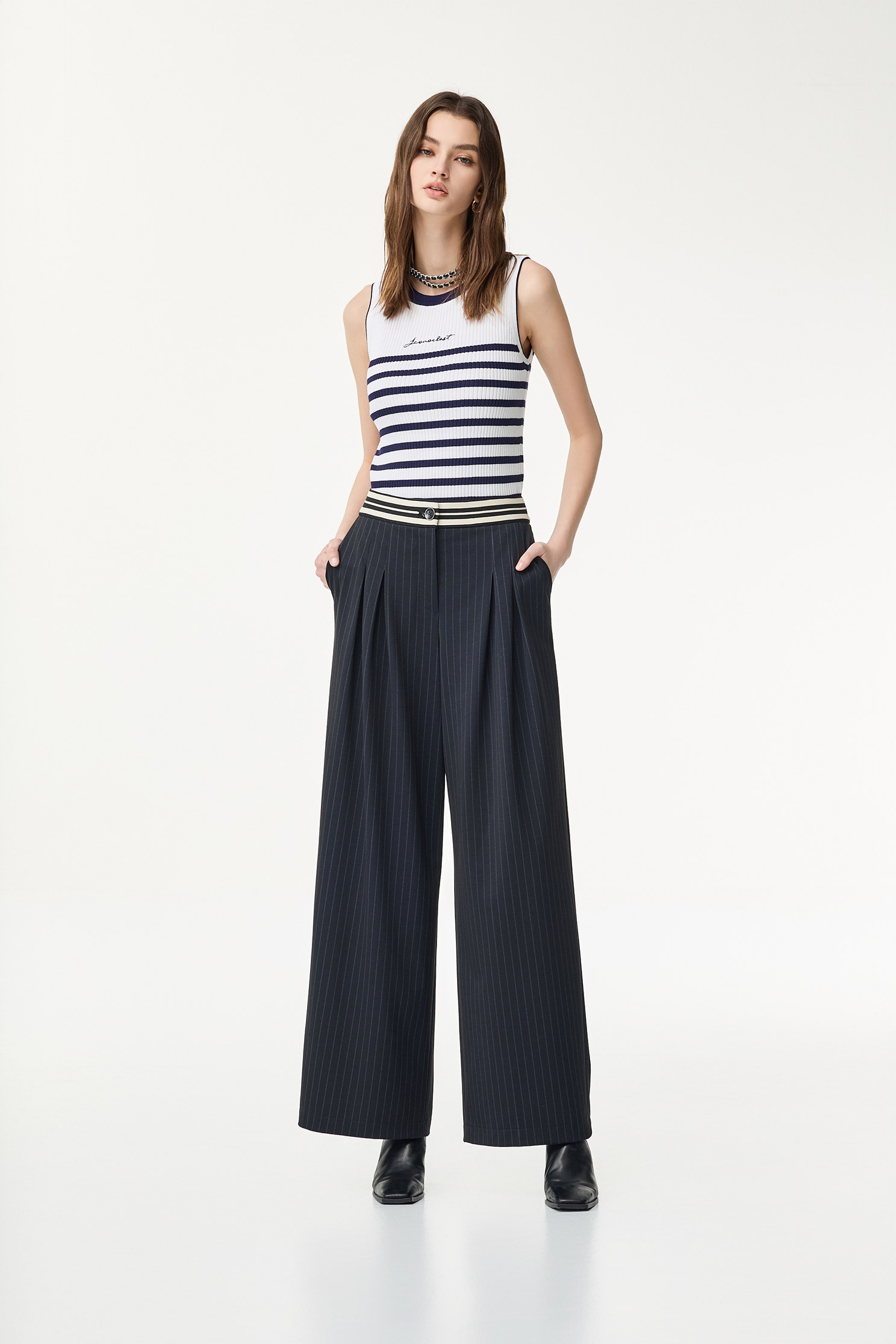 Navy Stripe Knit Tank TopNavy Stripe Knit Tank Top,sleeveless tops,Season (SS) Look,Stripe,Embroidered,sleeveless tops,Knitted,Knitted tops