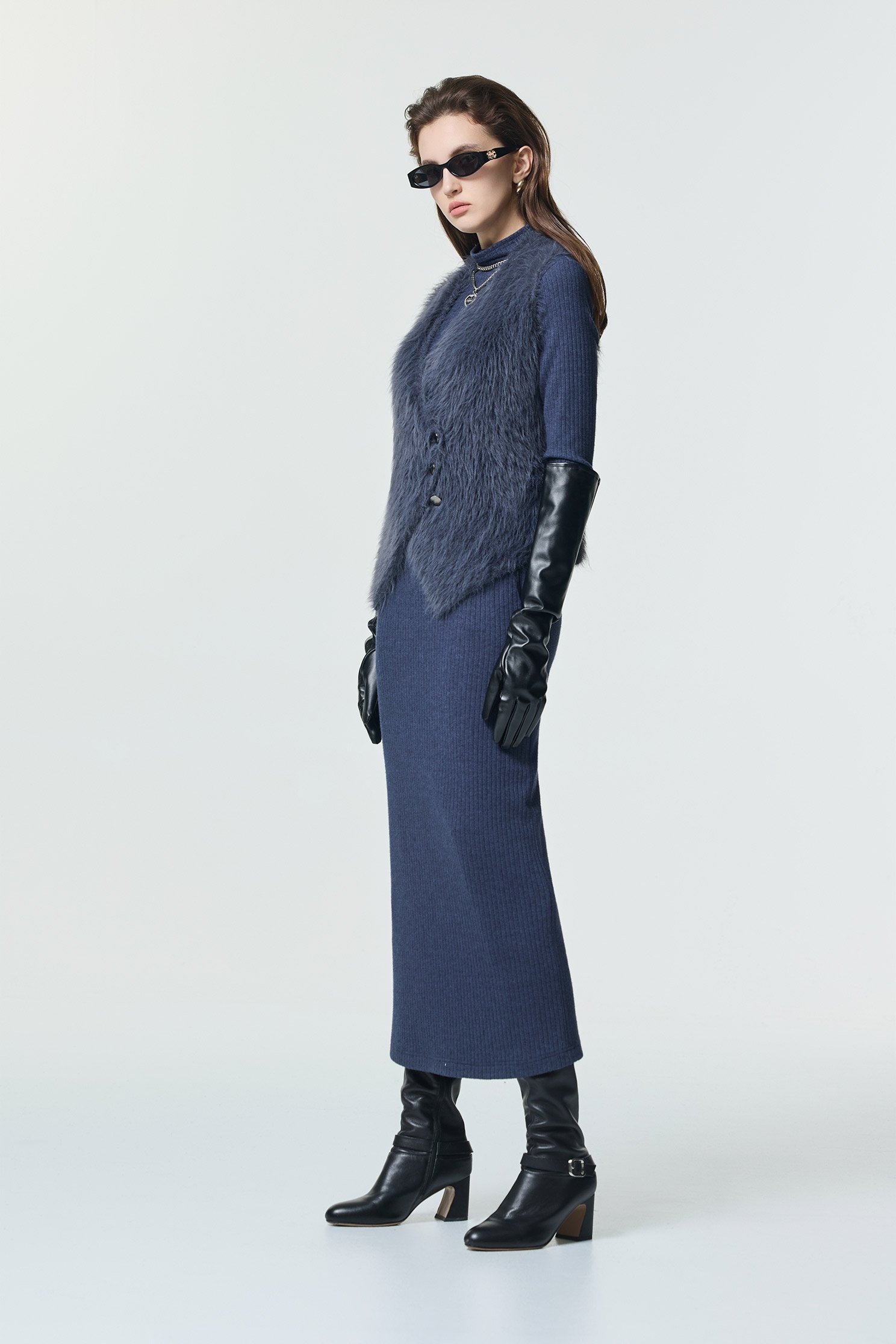 V-neck Faux Fur Blue VestV-neck Faux Fur Blue Vest,Jackets,sleeveless tops,Outerwear,Season (AW) Look,sleeveless tops,Knitted,Knitted tops