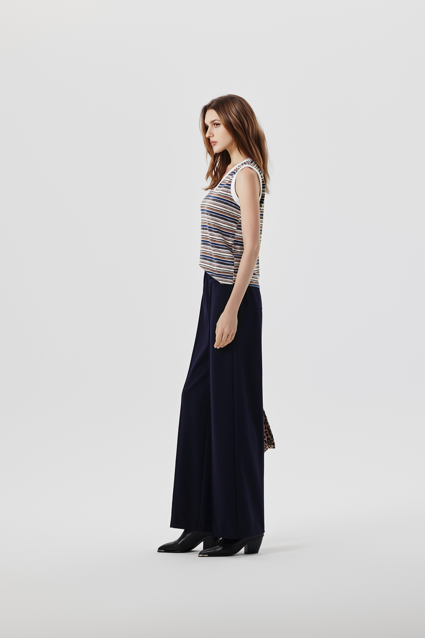 Caramel Navy Stripe Contrast V-neck VestCaramel Navy Stripe Contrast V-neck Vest,sleeveless tops,Tops,Season (SS) Look,Stripe,sleeveless tops