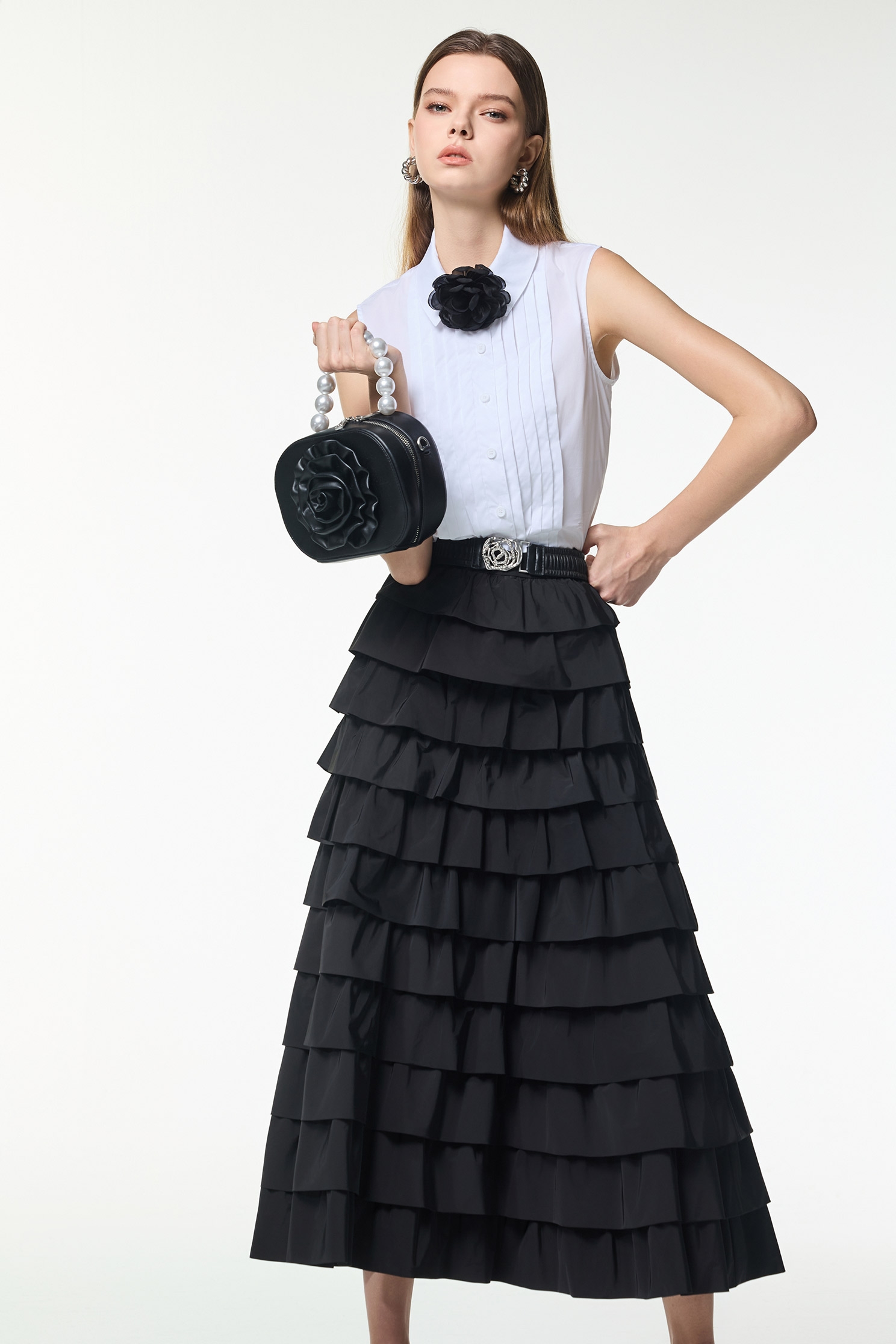 Black Floral Brooch Pleated Detail VestBlack Floral Brooch Pleated Detail Vest,sleeveless tops,Office Looks,Season (SS) Look,sleeveless tops,blossoms,Blouses