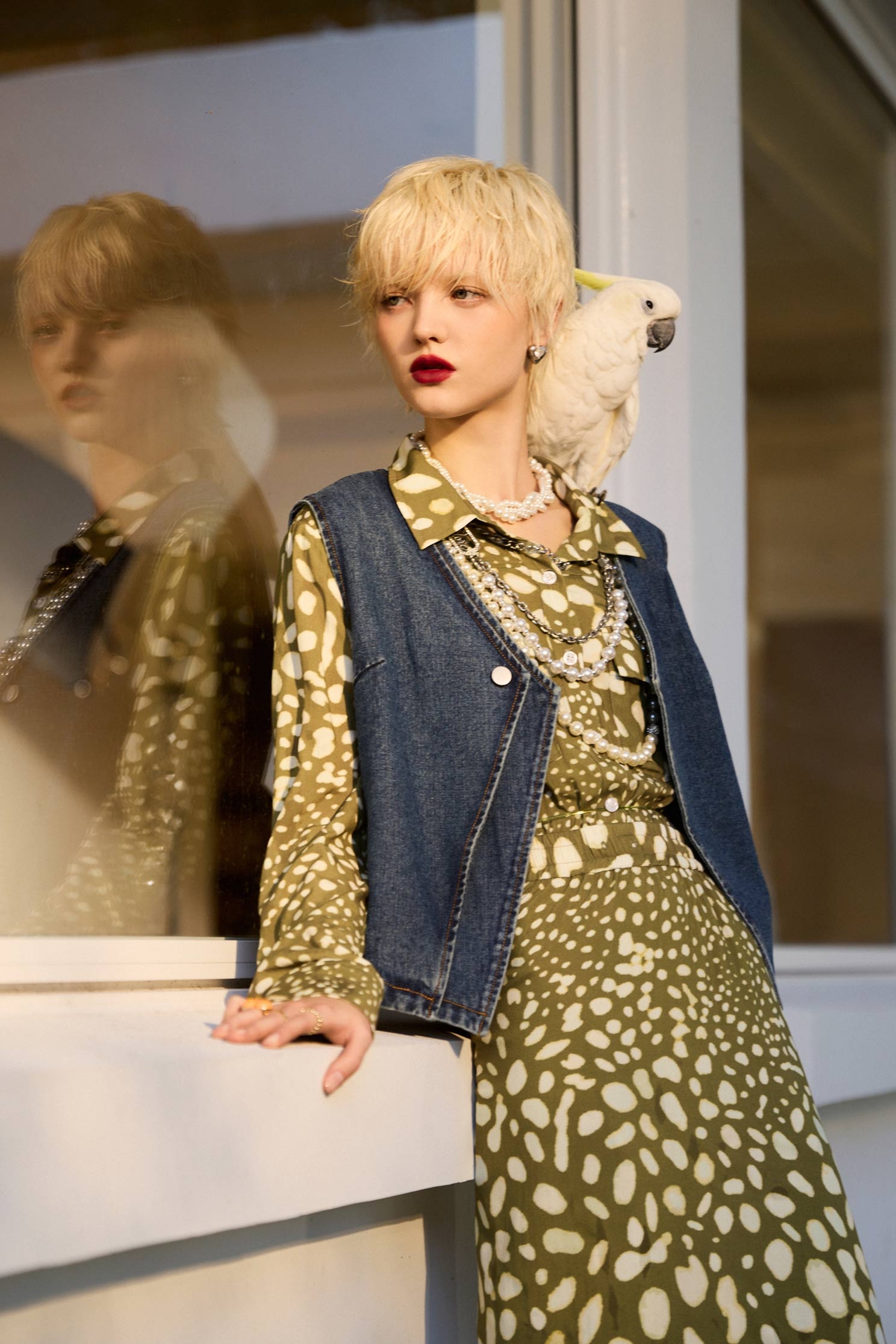 V-neck Denim VestV-neck Denim Vest,Jackets,sleeveless tops,Outerwear,Season (SS) Look,Denim,Denim Jackets,sleeveless tops