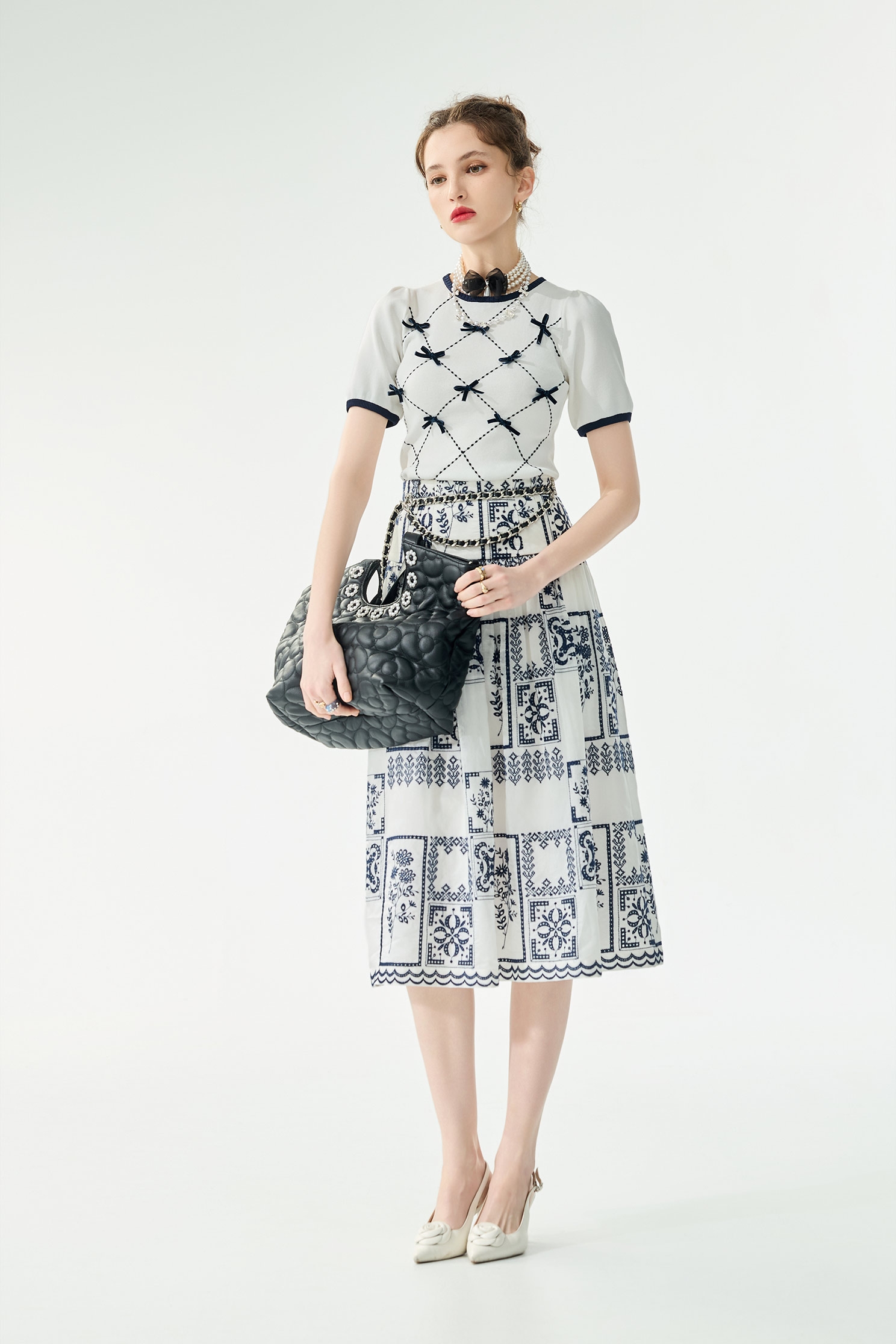 Contrast Navy Bow Detail Knit TopContrast Navy Bow Detail Knit Top,Tops,Embroidered,Season (SS) Look,Plaid,White tops,bows,Knitted,Knitted tops