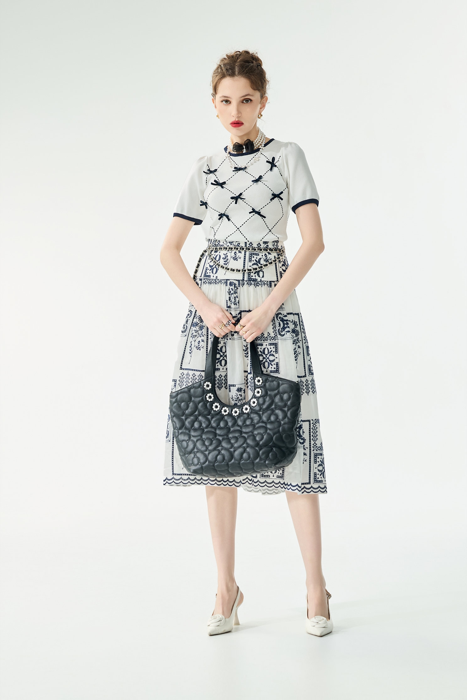 Contrast Navy Bow Detail Knit TopContrast Navy Bow Detail Knit Top,Tops,Embroidered,Season (SS) Look,Plaid,White tops,bows,Knitted,Knitted tops