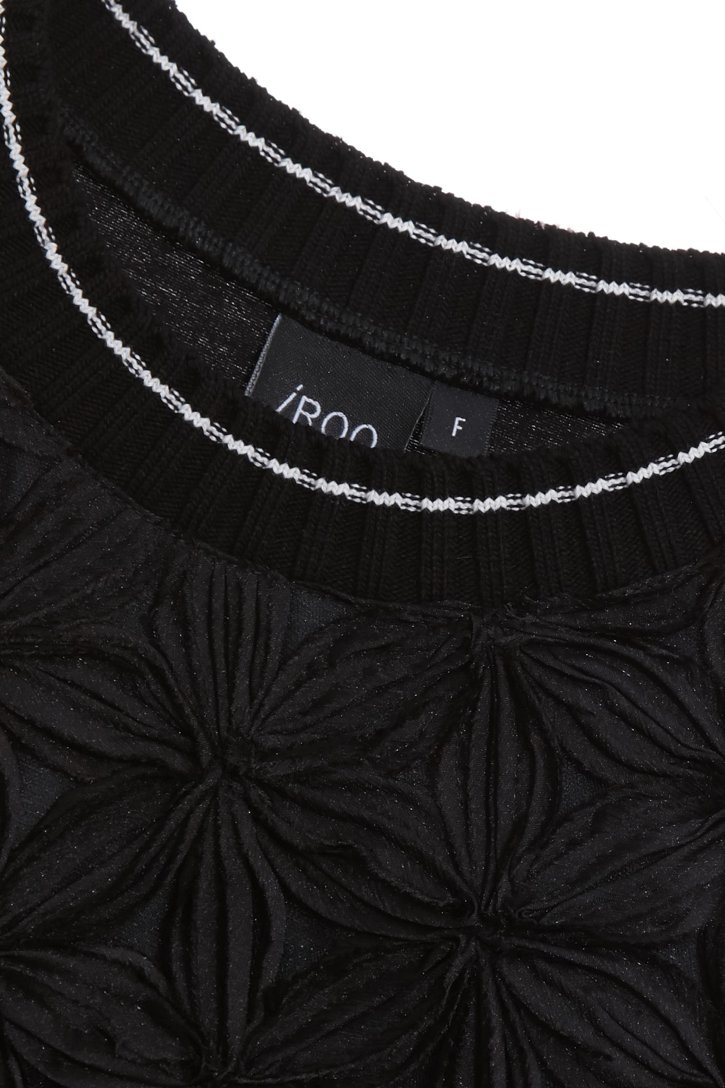 3-D Floral Short Sleeve Top3-D Floral Short Sleeve Top,Tops,Season (SS) Look,Lace,black tops