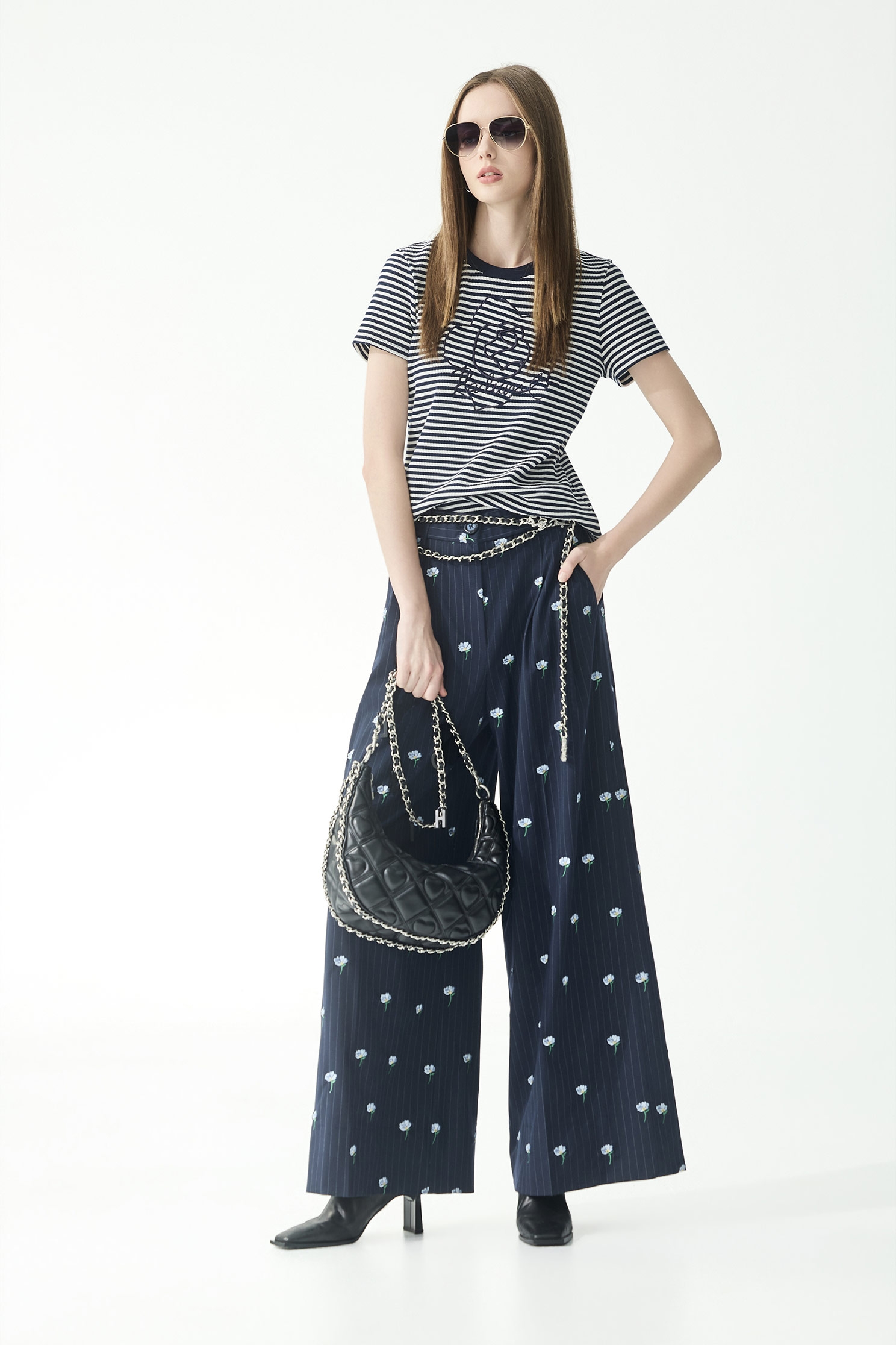 Rose Embroidery Stripe TeeRose Embroidery Stripe Tee,Tops,Embroidered,Season (SS) Look,Stripe,Cotton