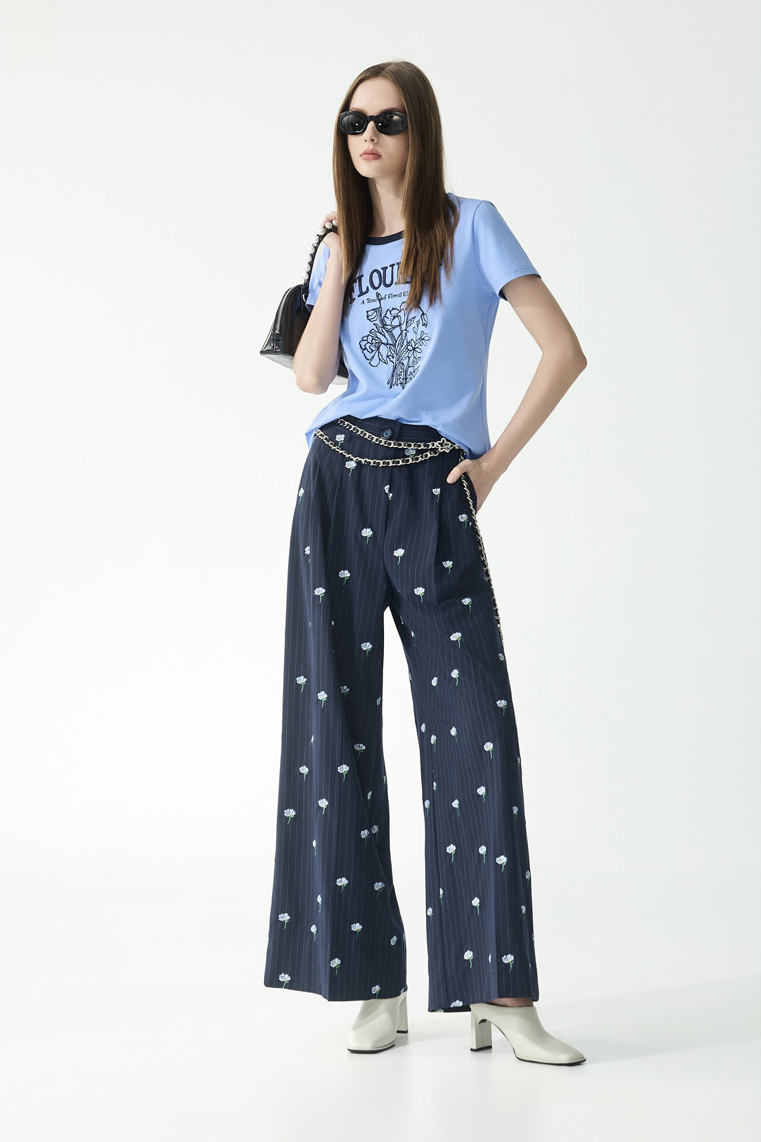 Embroidery Graphic Short Sleeve TeeEmbroidery Graphic Short Sleeve Tee,Tops,Embroidered,Season (SS) Look