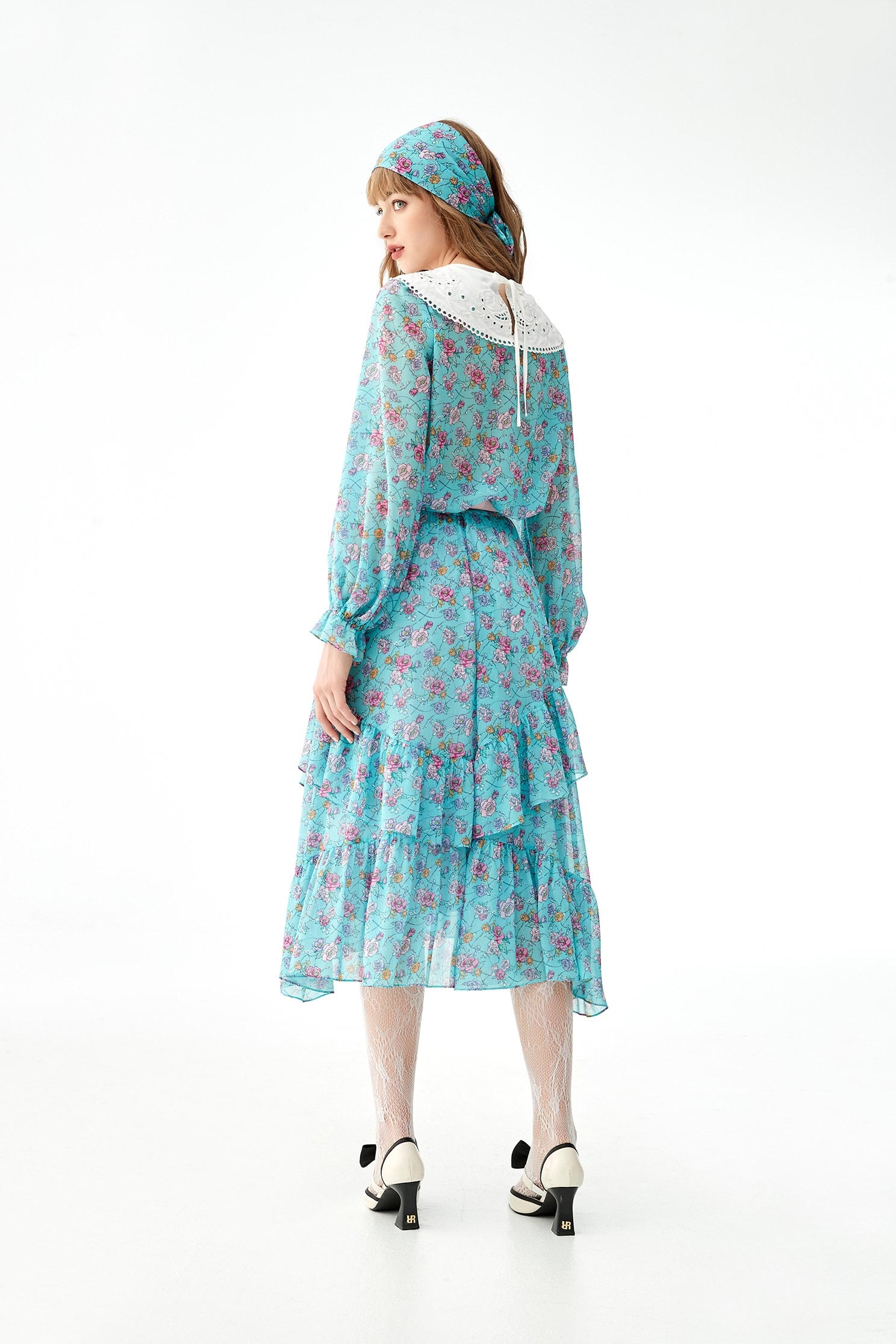 Floral Print Top With Contrast Lace CollarFloral Print Top With Contrast Lace Collar,Tops,Season (AW) Look,Chiffon