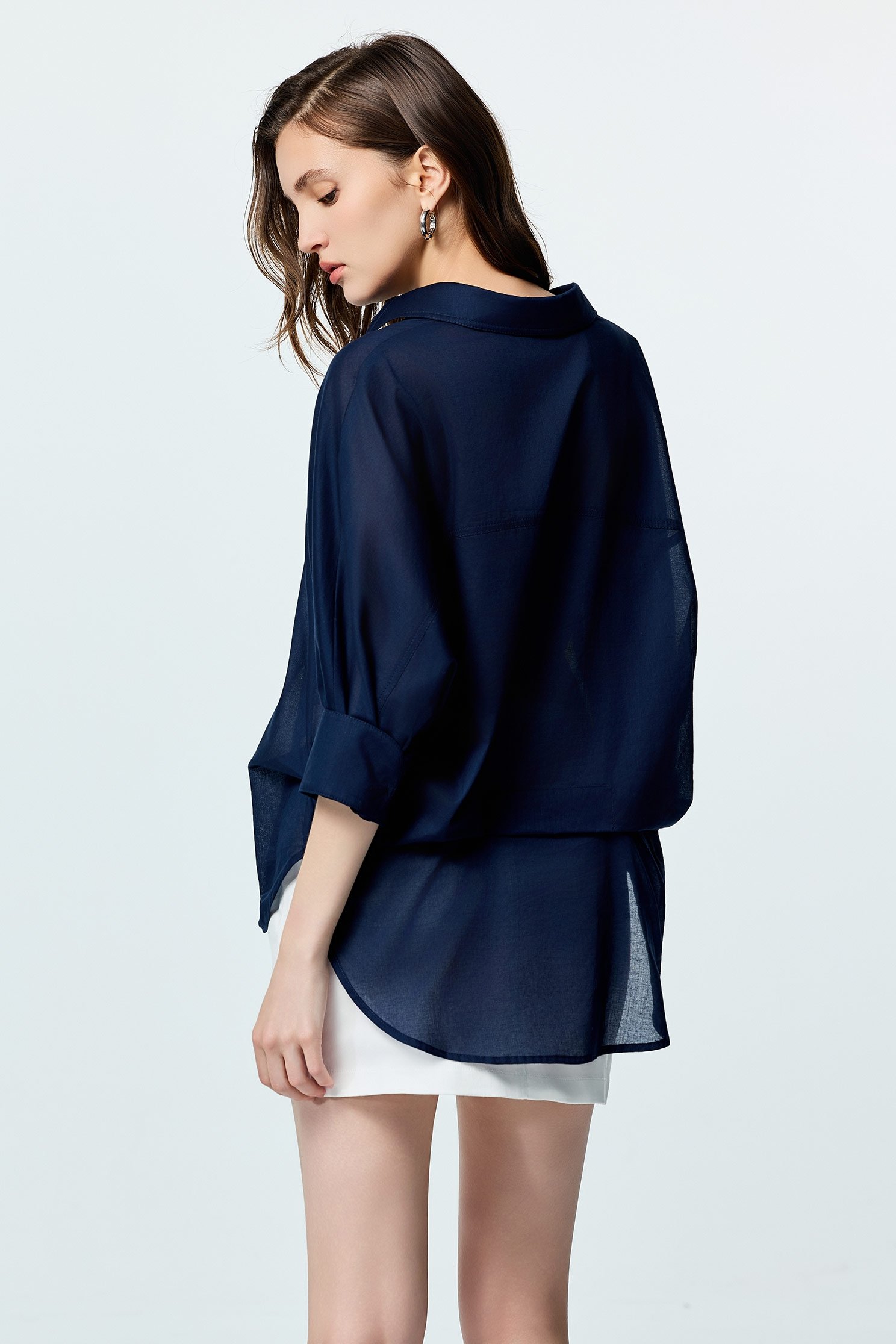 V-neck Loose Fit Navy TopV-neck Loose Fit Navy Top,3/4 Sleeve tops,Office Looks,Tops,Embroidered,Season (SS) Look,Blouses,Urban Fashion