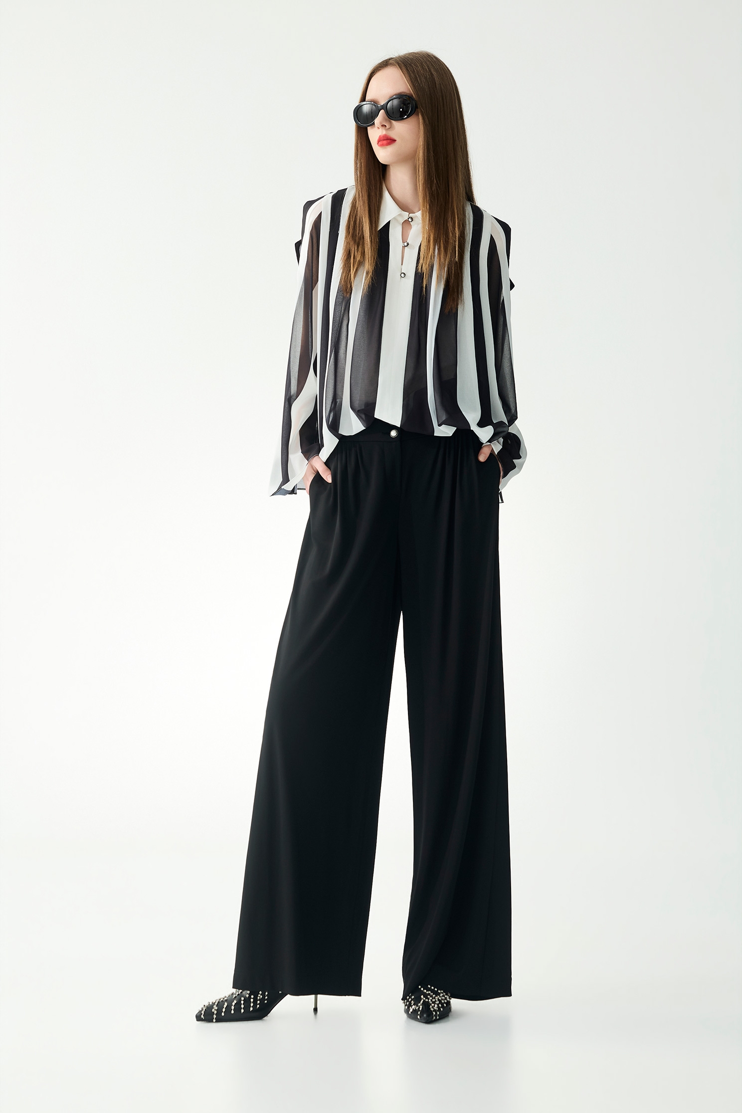 Black White Stripe Chiffon Cape BlouseBlack White Stripe Chiffon Cape Blouse,sleeveless tops,Tops,Under shirts,Season (SS) Look,Stripe,pearl,White tops,sleeveless tops,Chiffon