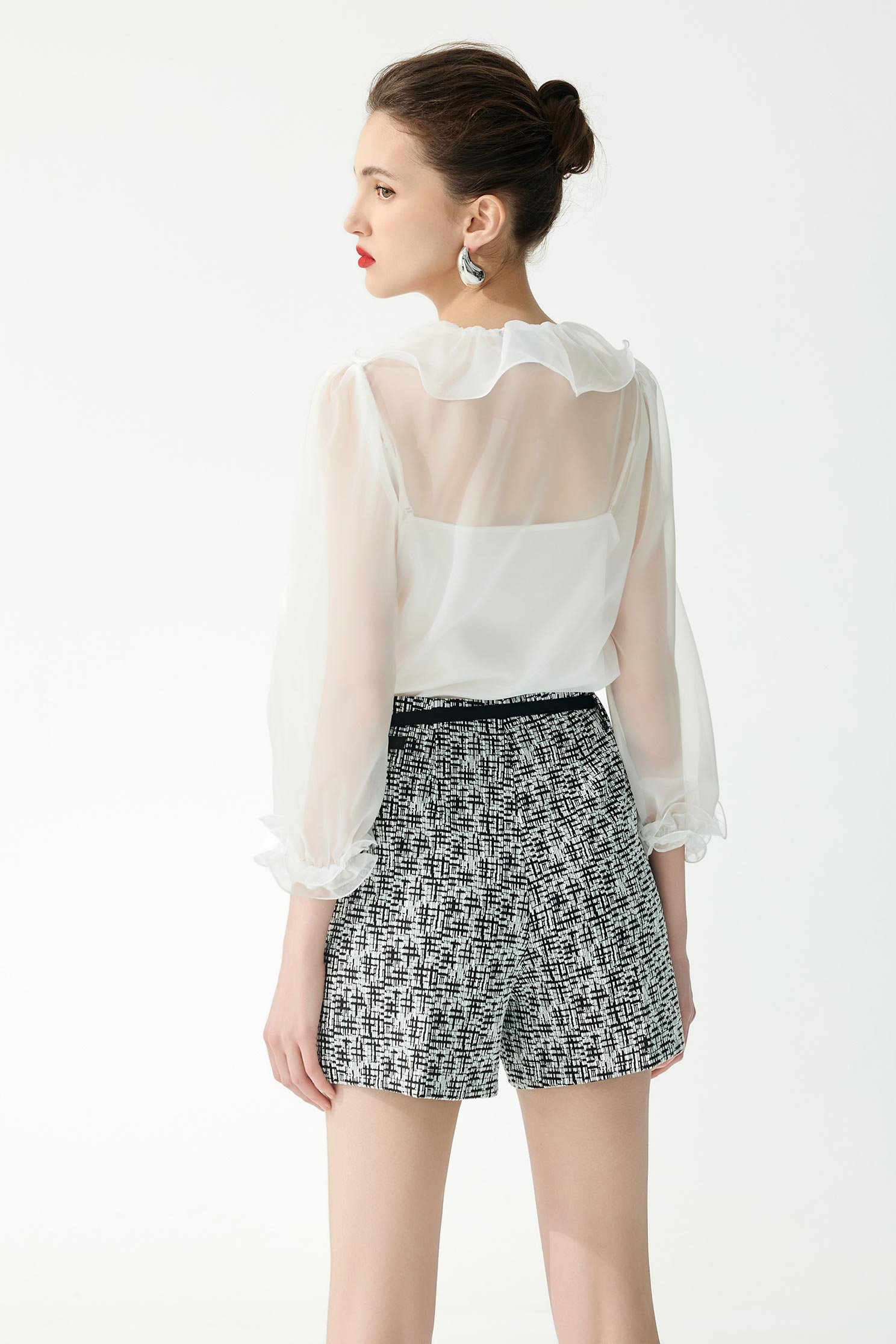 Ruffle Neckline Chiffon TopRuffle Neckline Chiffon Top,Tops,Under shirts,Season (SS) Look,White tops,Chiffon