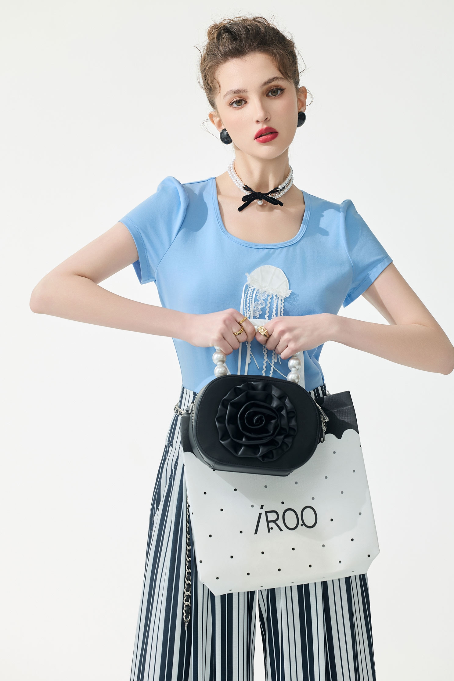 Jellyfish Short Sleeve Blue TeeJellyfish Short Sleeve Blue Tee,Tops,Season (SS) Look,Lace