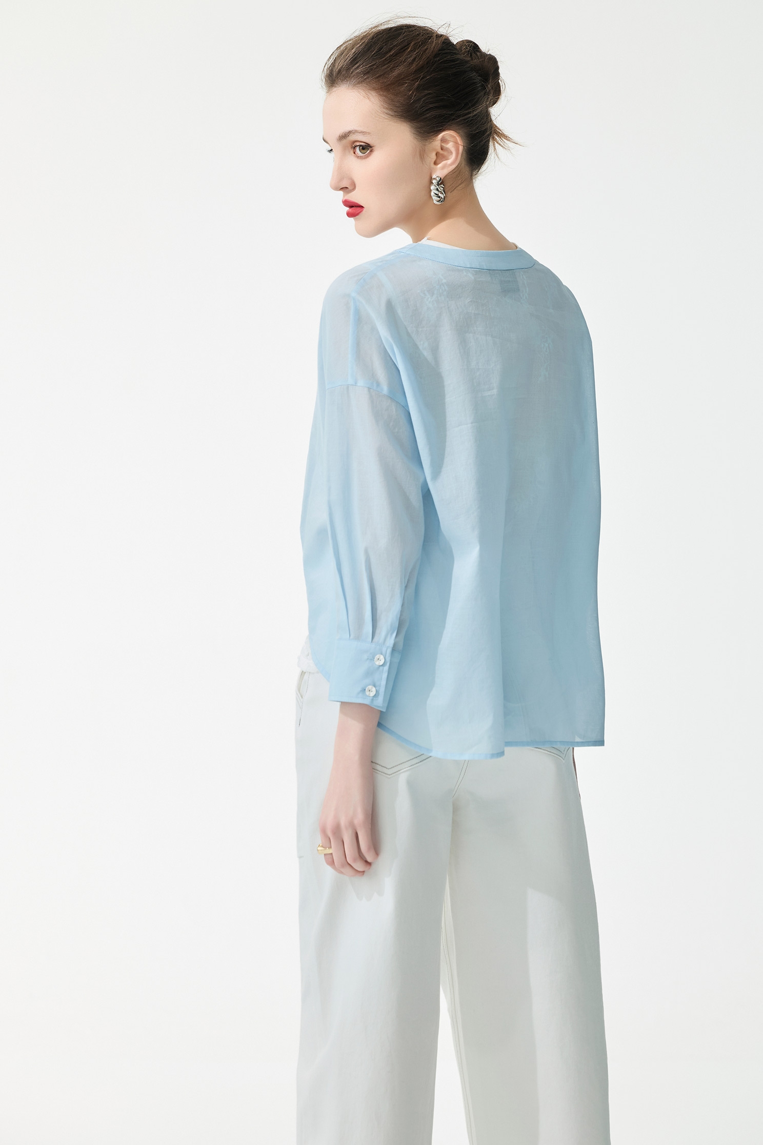 V-neck Lace Detail Blouse,sleeveless tops,Tops,Season (SS) Look,sleeveless tops,Lace