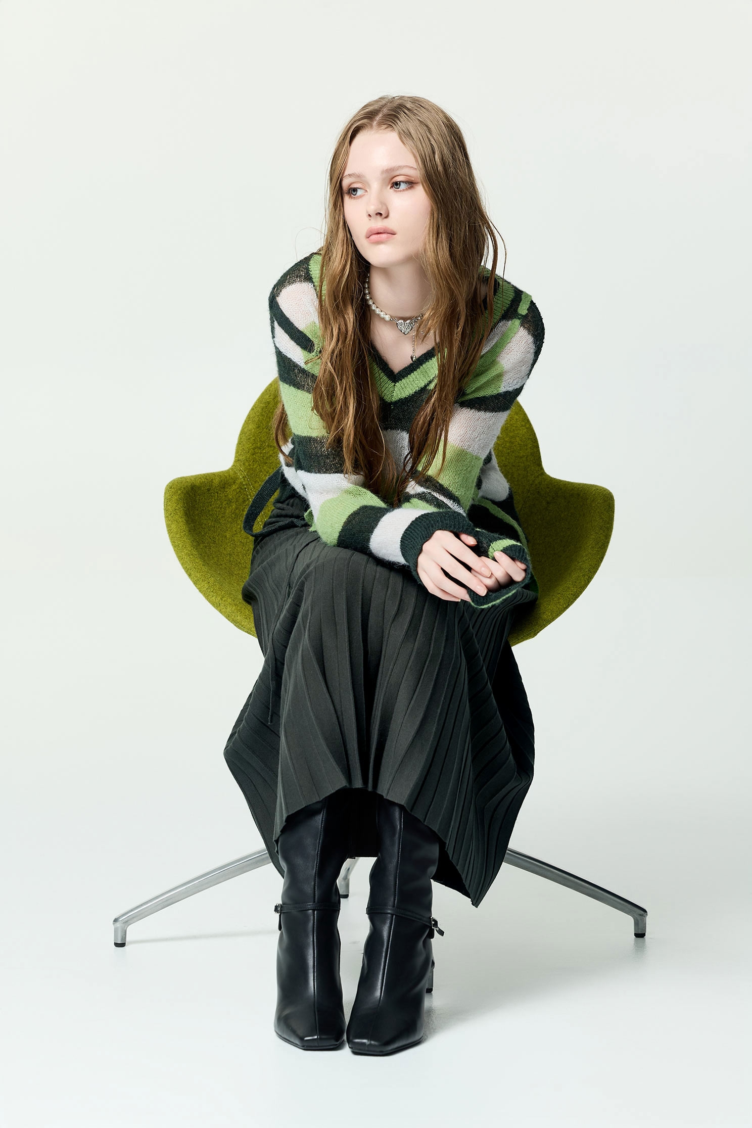 V-neck Contrast Stripe Knit TopV-neck Contrast Stripe Knit Top,Tops,Season (AW) Look,Knitted,Knitted tops,Knitted tops