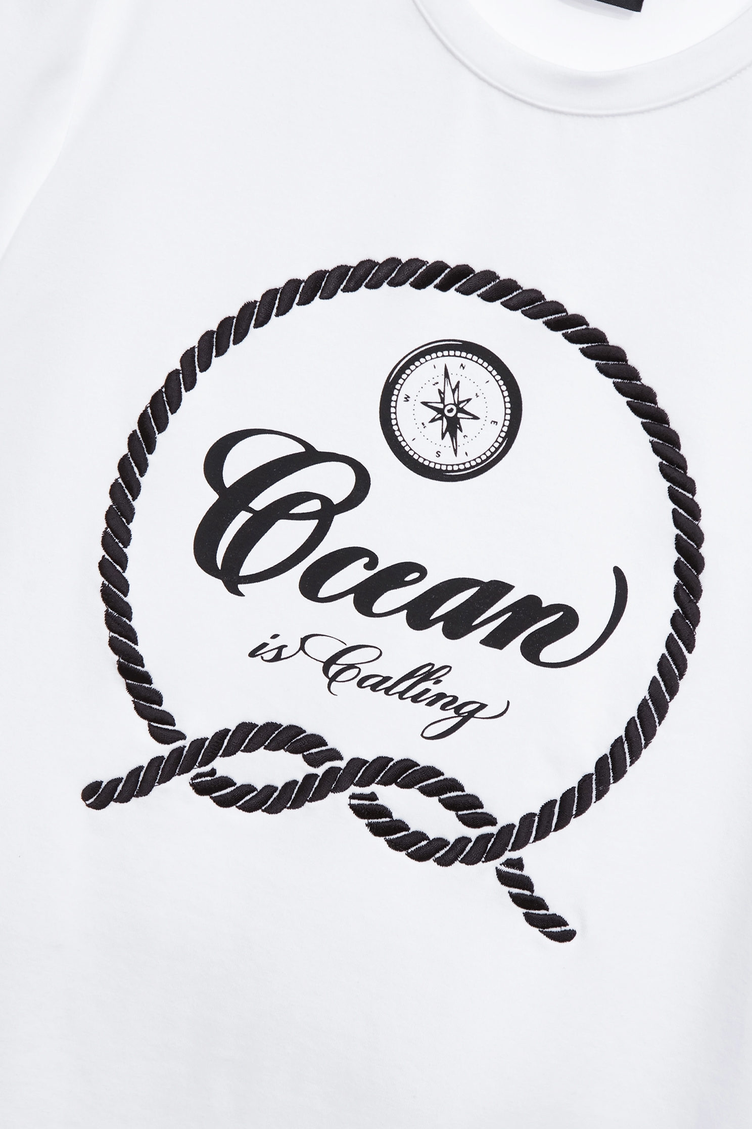 Slogan Short Sleeve TeeSlogan Short Sleeve Tee,Tops,Season (SS) Look,White tops,Cotton,Embroidered,Back To Classic,Back To B/W