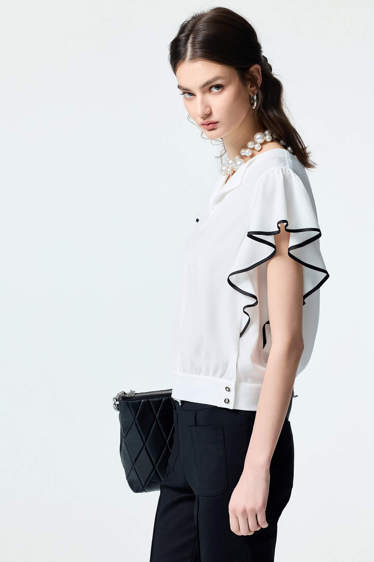 Black Trim Butterfly Sleeve TopBlack Trim Butterfly Sleeve Top,Tops,Season (SS) Look,White tops,Back To Classic,Back To B/W