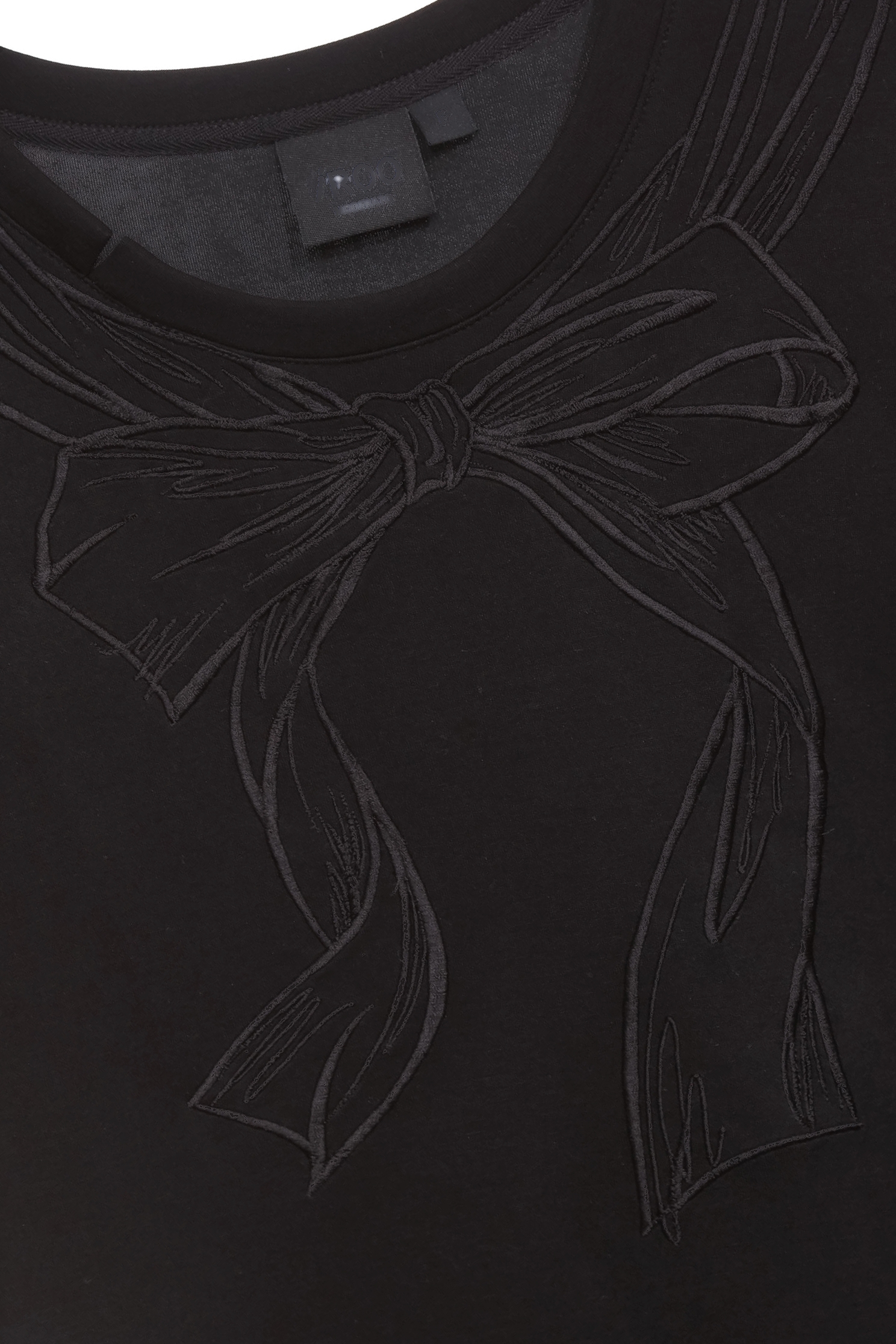 Embroidery Bow Graphic Black TeeEmbroidery Bow Graphic Black Tee,Tops,Season (SS) Look,Embroidered,Back To Classic,bows,Back To B/W,black tops