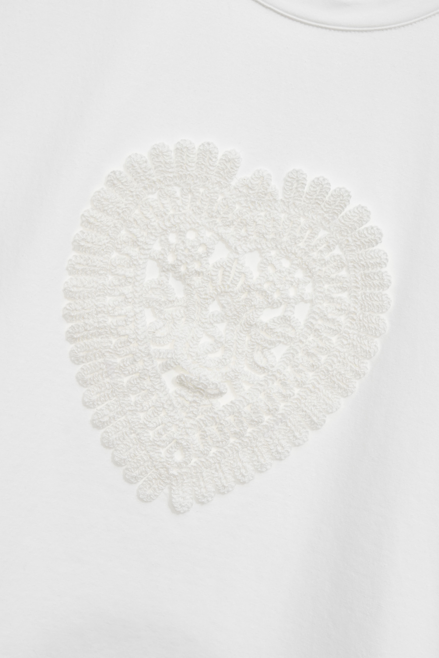 Heart Logo Short Sleeve TeeHeart Logo Short Sleeve Tee,T-shirts,Season (SS) Look,Valentine,Cotton,Lace,upperclass