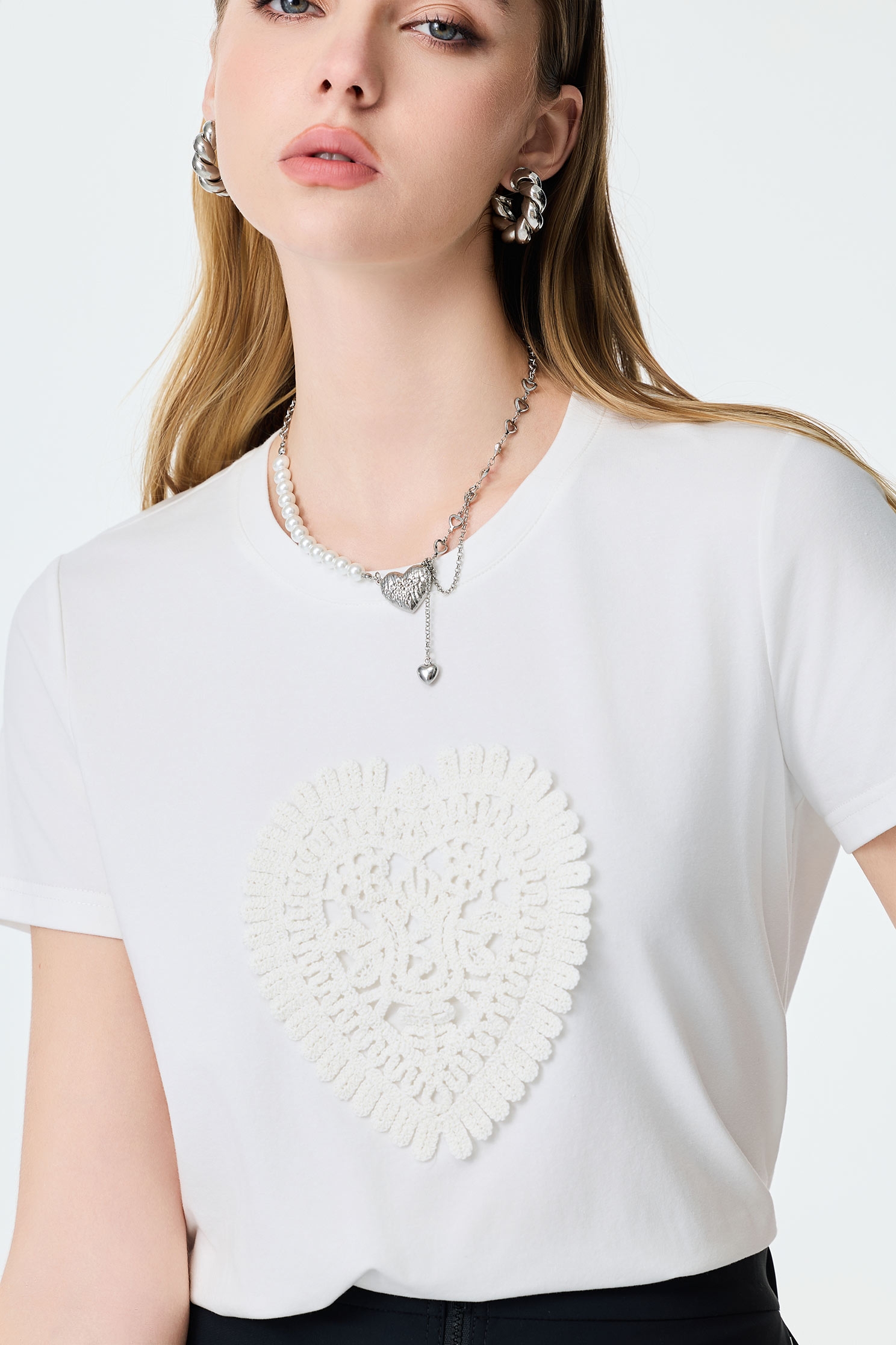 Heart Logo Short Sleeve TeeHeart Logo Short Sleeve Tee,T-shirts,Season (SS) Look,Valentine,Cotton,Lace,upperclass