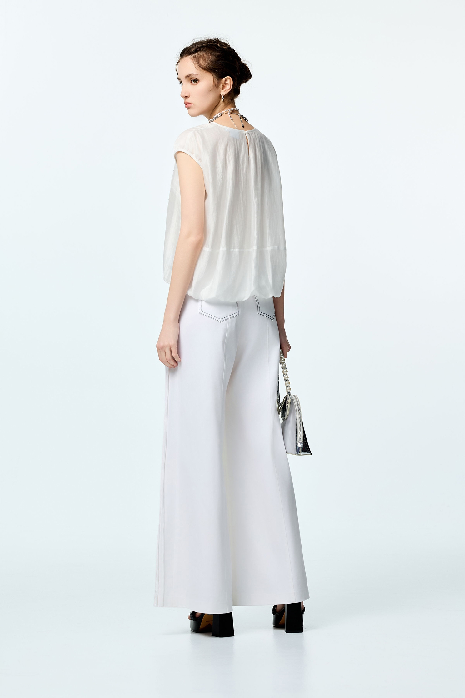 Contrast Stitching Detail TopContrast Stitching Detail Top,sleeveless tops,Tops,Embroidered,Season (SS) Look,White tops,sleeveless tops,Urban Fashion