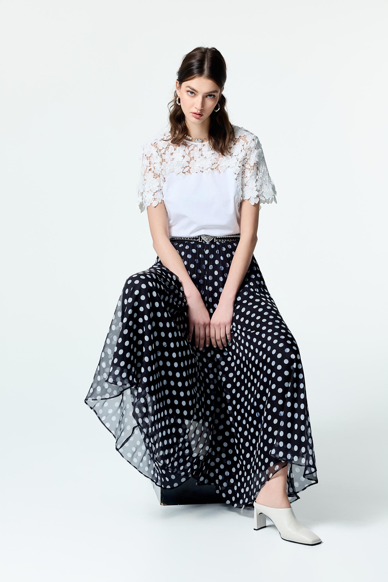 Short Sleeve Floral Lace Detail TeeShort Sleeve Floral Lace Detail Tee,Tops,Season (SS) Look,Valentine,Embroidered,Lace