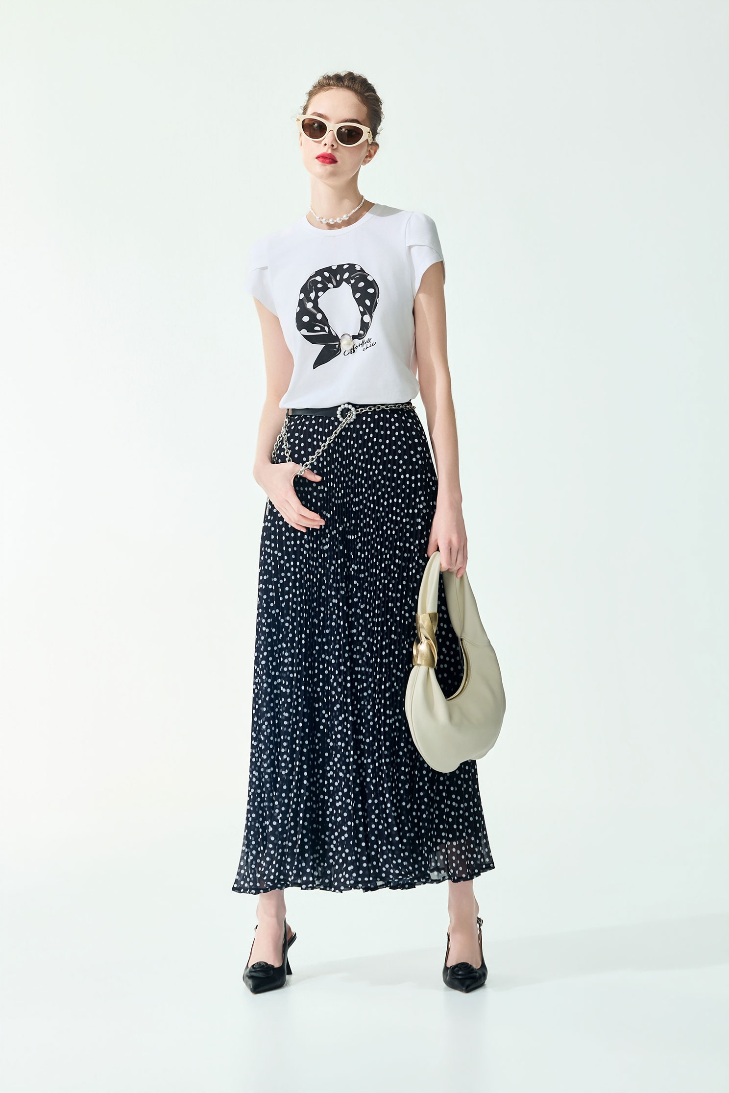 Petal Sleeve Graphic Print TeePetal Sleeve Graphic Print Tee,Tops,Season (SS) Look,dotcollection,pearl,White tops,Cotton