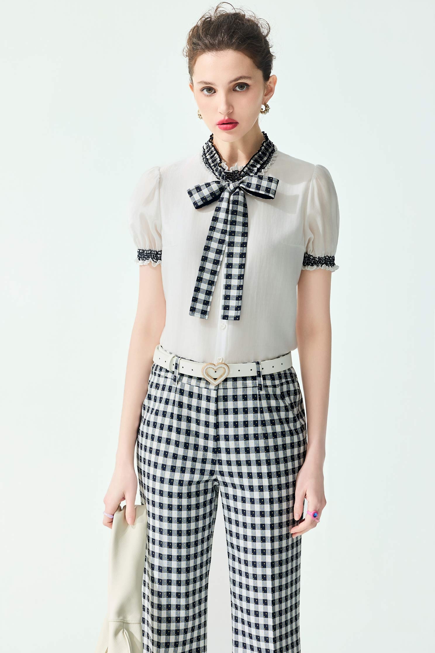 Short sleeve Top With Checkered Bow DetailShort sleeve Top With Checkered Bow Detail,Tops,Embroidered,Season (SS) Look,White tops,bows