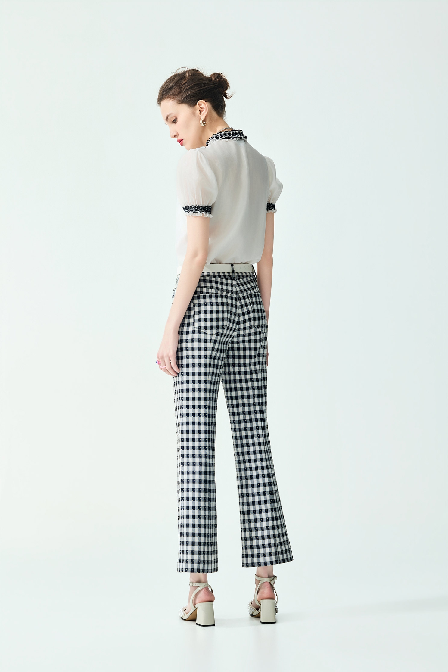 Short sleeve Top With Checkered Bow DetailShort sleeve Top With Checkered Bow Detail,Tops,Embroidered,Season (SS) Look,White tops,bows