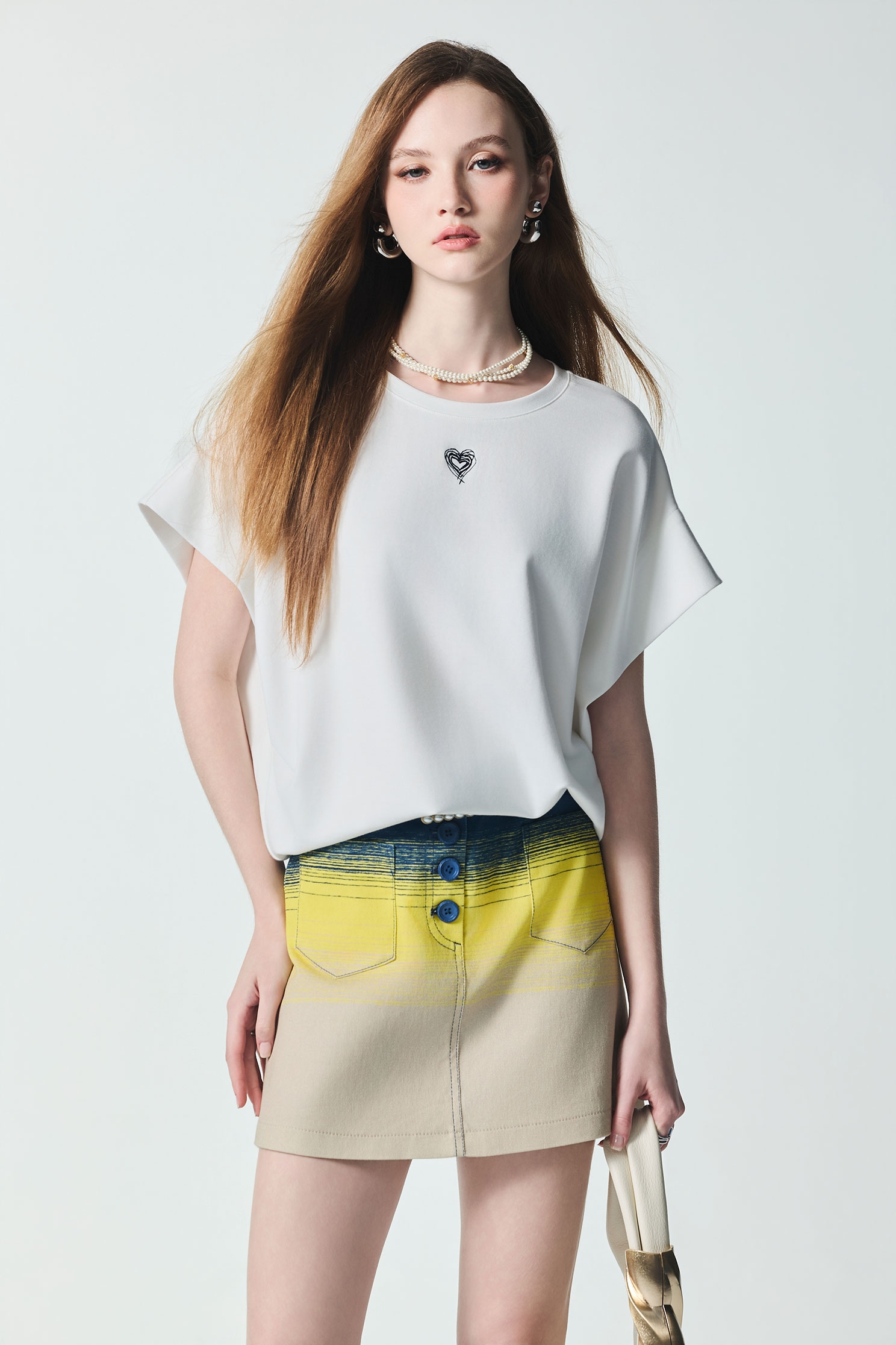 R Logo Minimalist Batwing Sleeve TeeR Logo Minimalist Batwing Sleeve Tee,Jackets,sleeveless tops,Tops,Outerwear,Season (SS) Look,White tops,sleeveless tops,Knitted