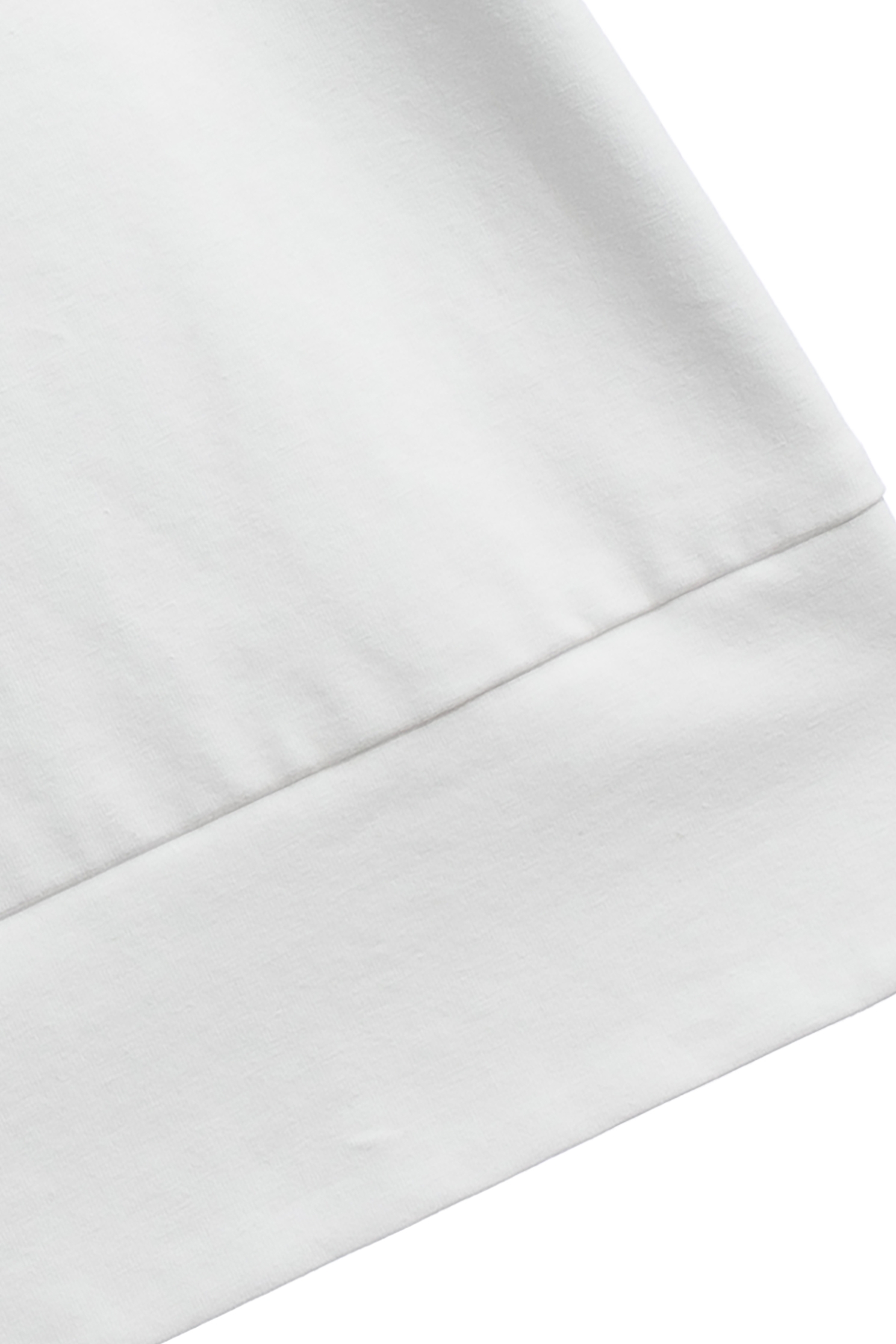 Short Sleeve Front Logo TeeShort Sleeve Front Logo Tee,T-shirts,Season (AW) Look,Cotton,Embroidered