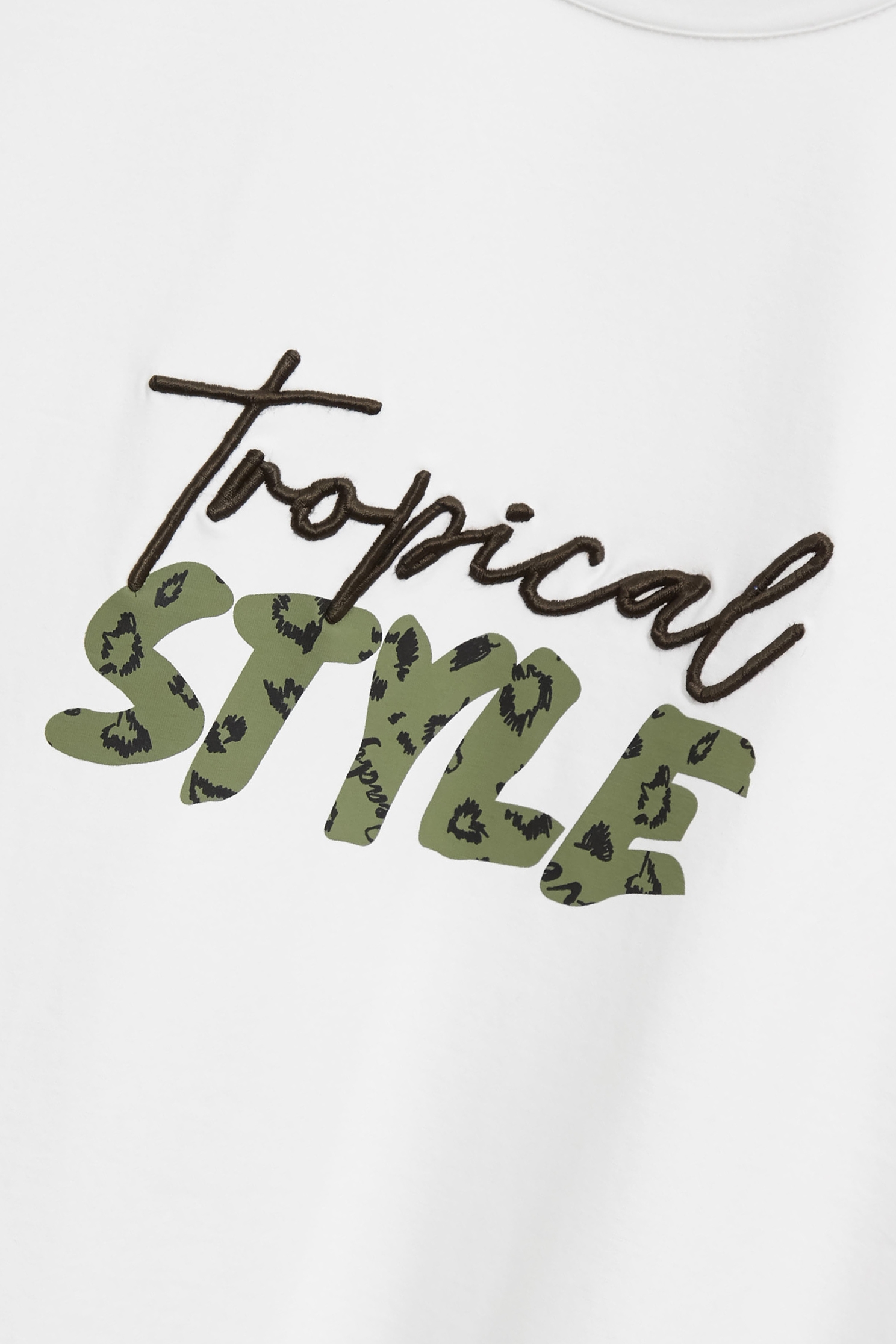 Front Slogan Oversize TeeFront Slogan Oversize Tee,T-shirts,T-shirts,Tops,Embroidered,Season (AW) Look,upperclass