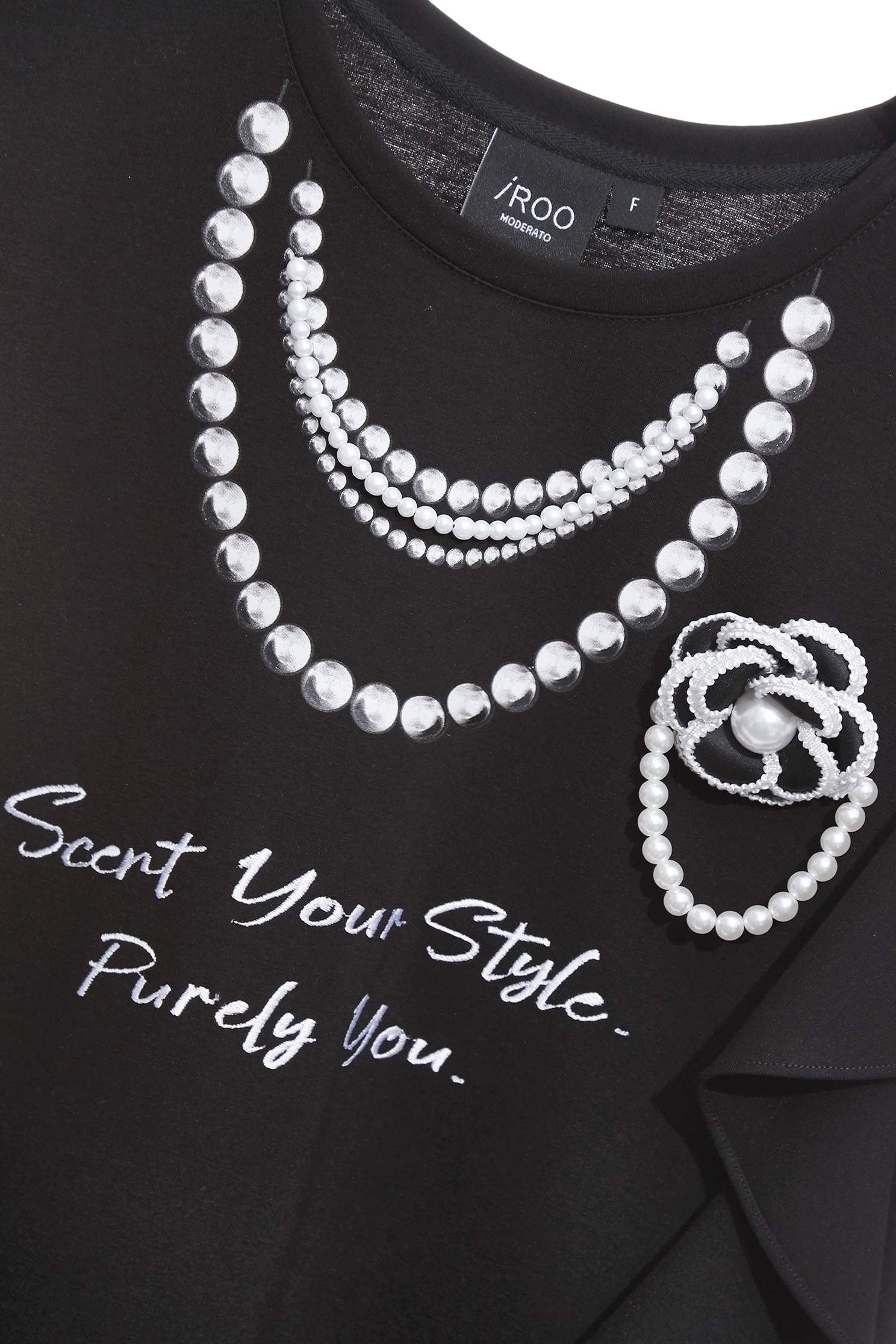 Graphic Print Ruffle Detail TeeGraphic Print Ruffle Detail Tee,Tops,Season (SS) Look,pearl,Necklaces,black tops