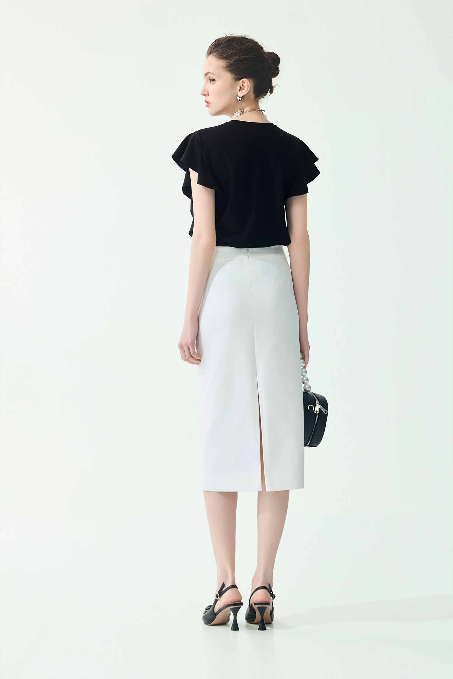 Graphic Print Ruffle Detail TeeGraphic Print Ruffle Detail Tee,Tops,Season (SS) Look,pearl,Necklaces,black tops
