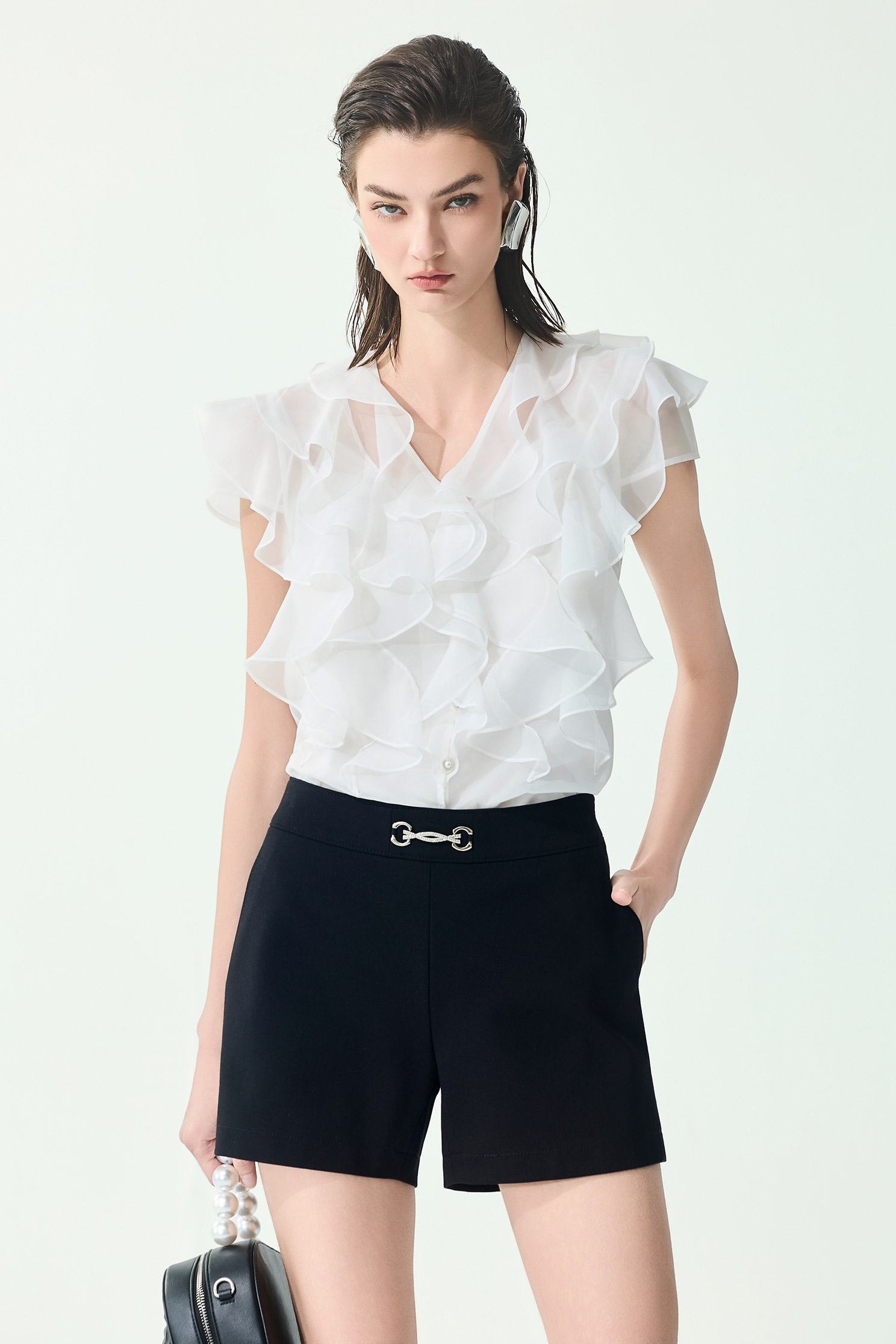 V-neck Ruffle Detail Chiffon TopV-neck Ruffle Detail Chiffon Top,Tops,Under shirts,Season (SS) Look,pearl,White tops