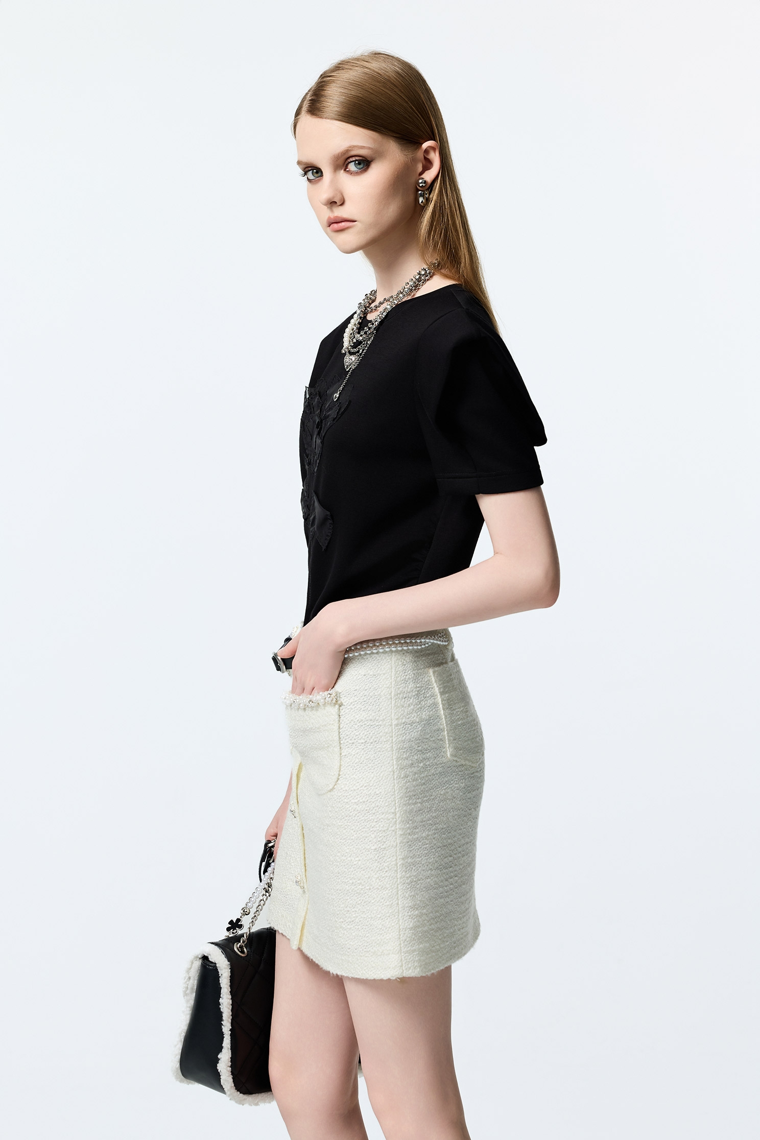 Pointed Cap Sleeve Floral Detail TopPointed Cap Sleeve Floral Detail Top,Tops,Season (AW) Look,black tops