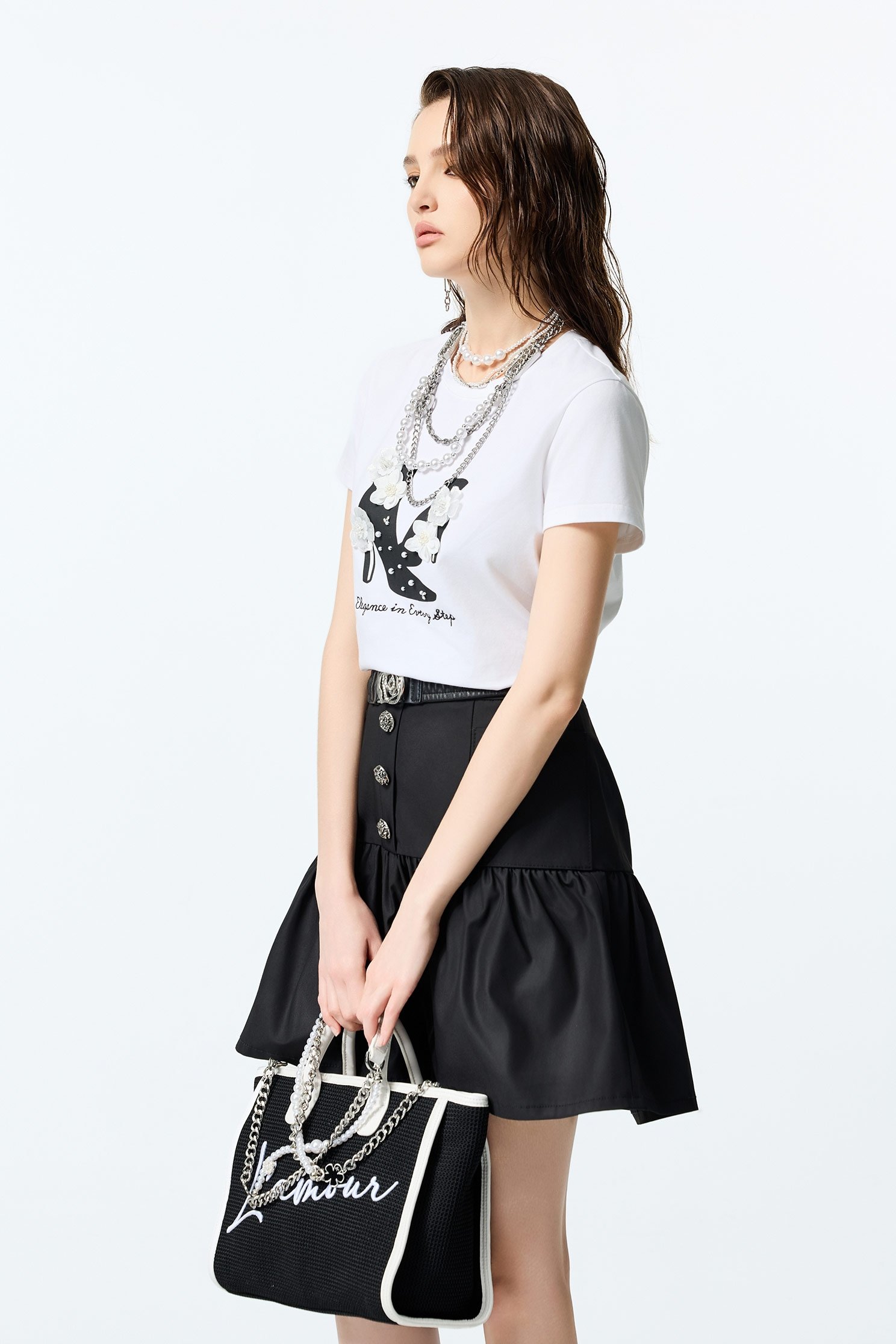 Front Graphic Floral Detail Short Sleeve TeeFront Graphic Floral Detail Short Sleeve Tee,T-shirts,Tops,pearl,White tops,Season (AW) Look,Cotton,Embroidered