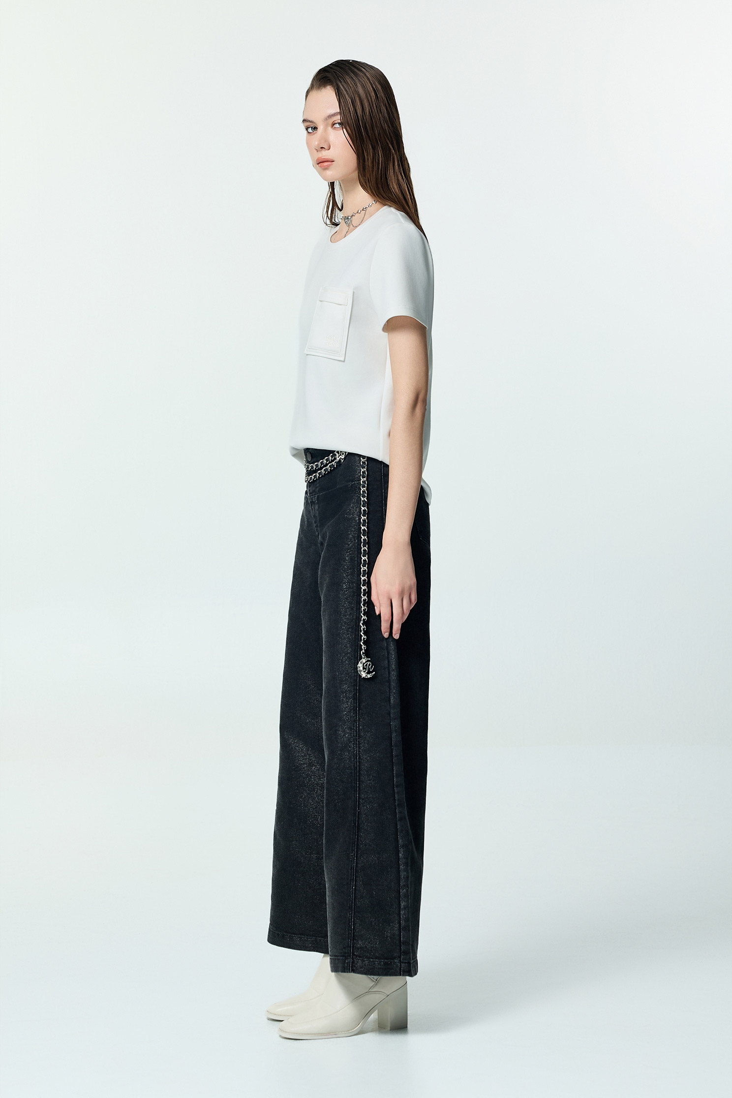 Front Pocket detail Short Sleeve TeeFront Pocket detail Short Sleeve Tee,T-shirts,Tops,Embroidered,White tops,Season (AW) Look