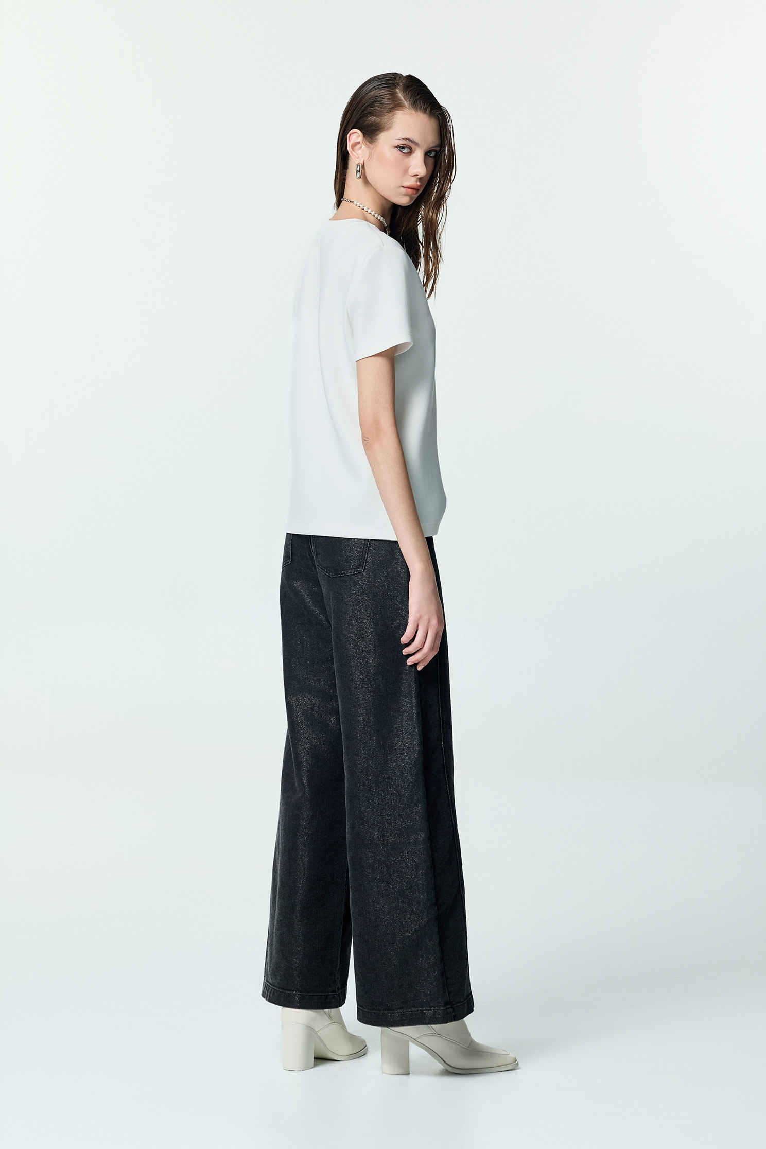 Front Pocket detail Short Sleeve TeeFront Pocket detail Short Sleeve Tee,T-shirts,Tops,Embroidered,White tops,Season (AW) Look