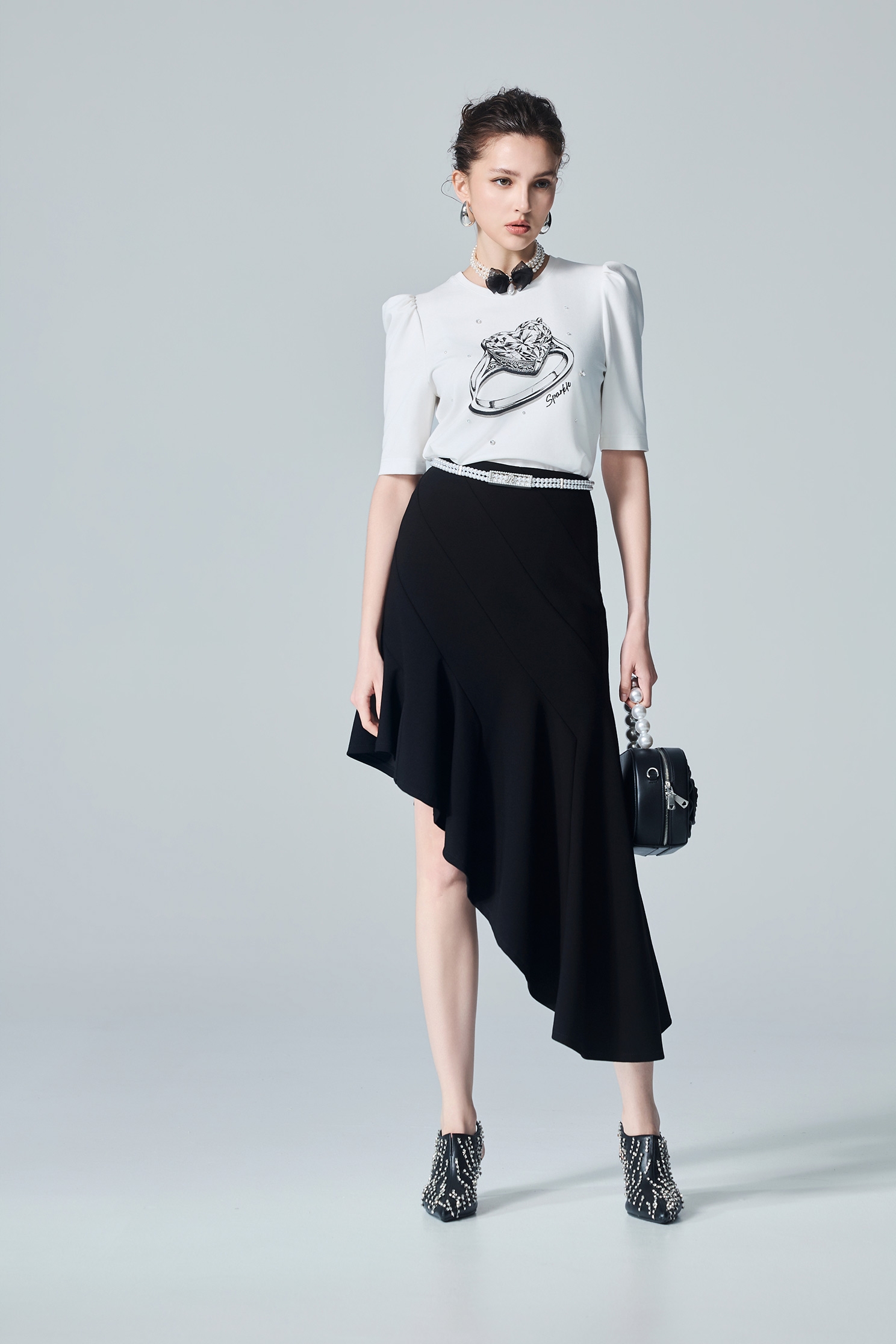 Diamond Ring Graphic Puff Sleeve TeeDiamond Ring Graphic Puff Sleeve Tee,Tops,White tops,Season (AW) Look