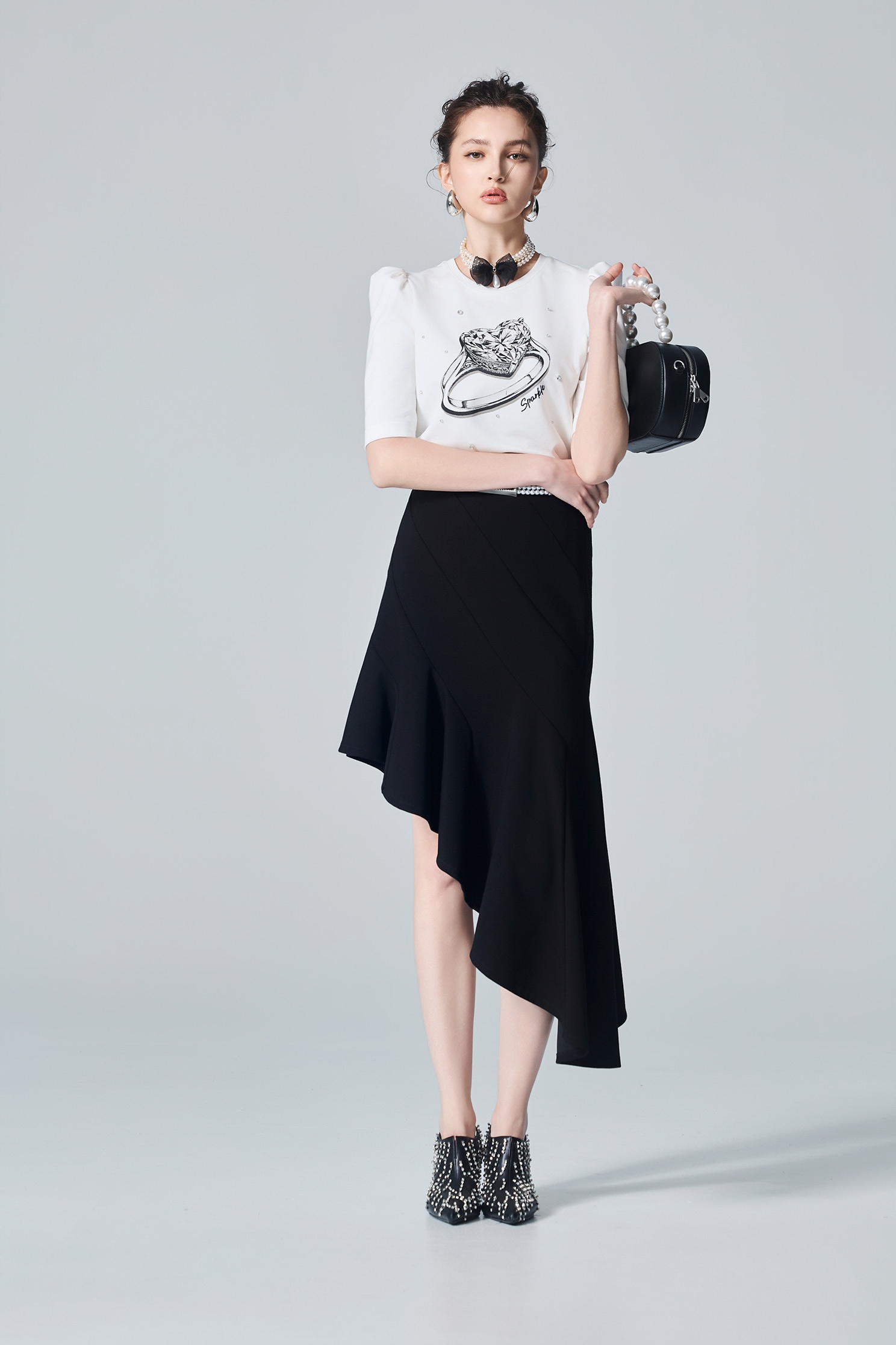 Diamond Ring Graphic Puff Sleeve TeeDiamond Ring Graphic Puff Sleeve Tee,Tops,White tops,Season (AW) Look