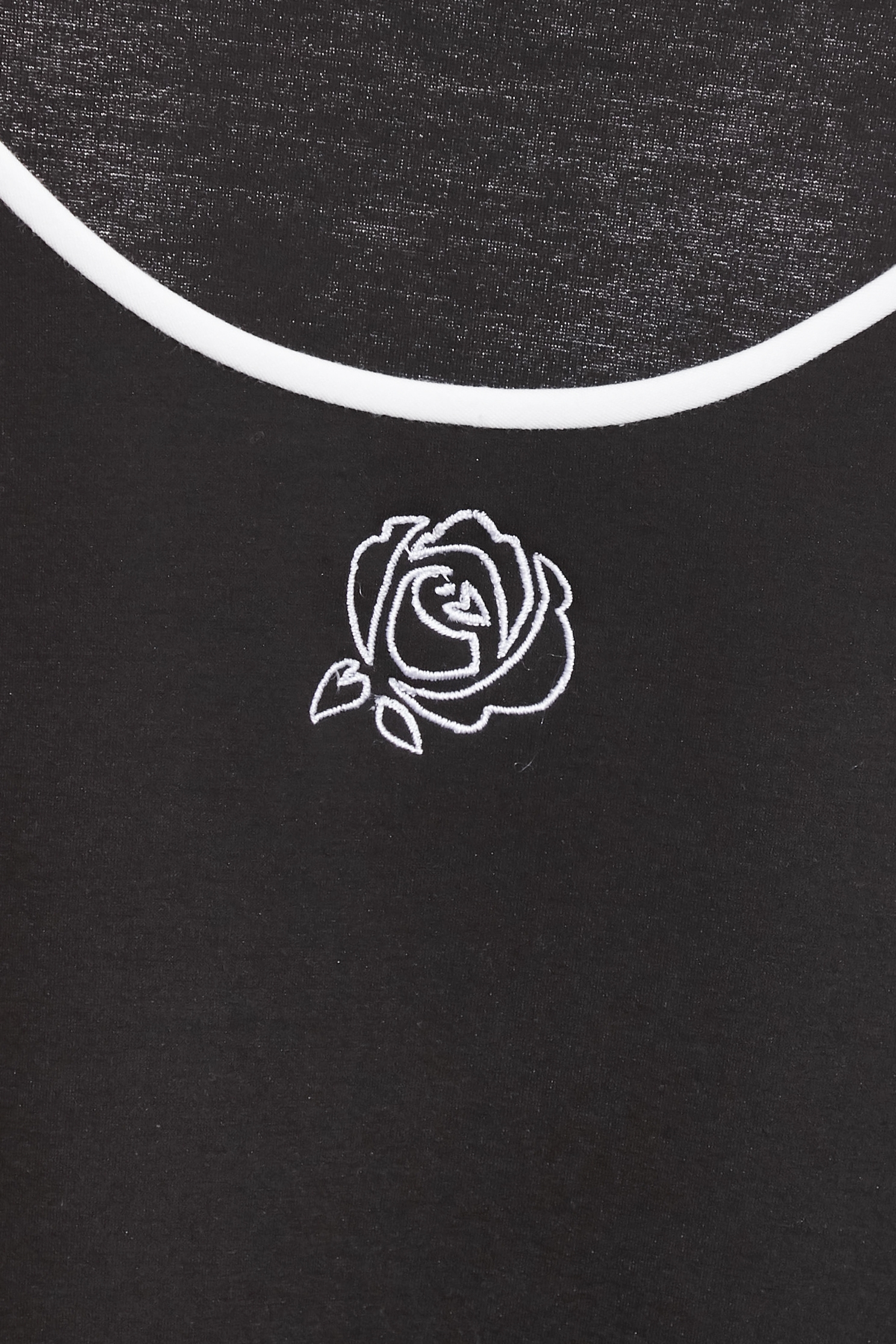 Embroidery Rose Motif Short Sleeve TeeEmbroidery Rose Motif Short Sleeve Tee,Tops,Embroidered,Season (AW) Look,black tops