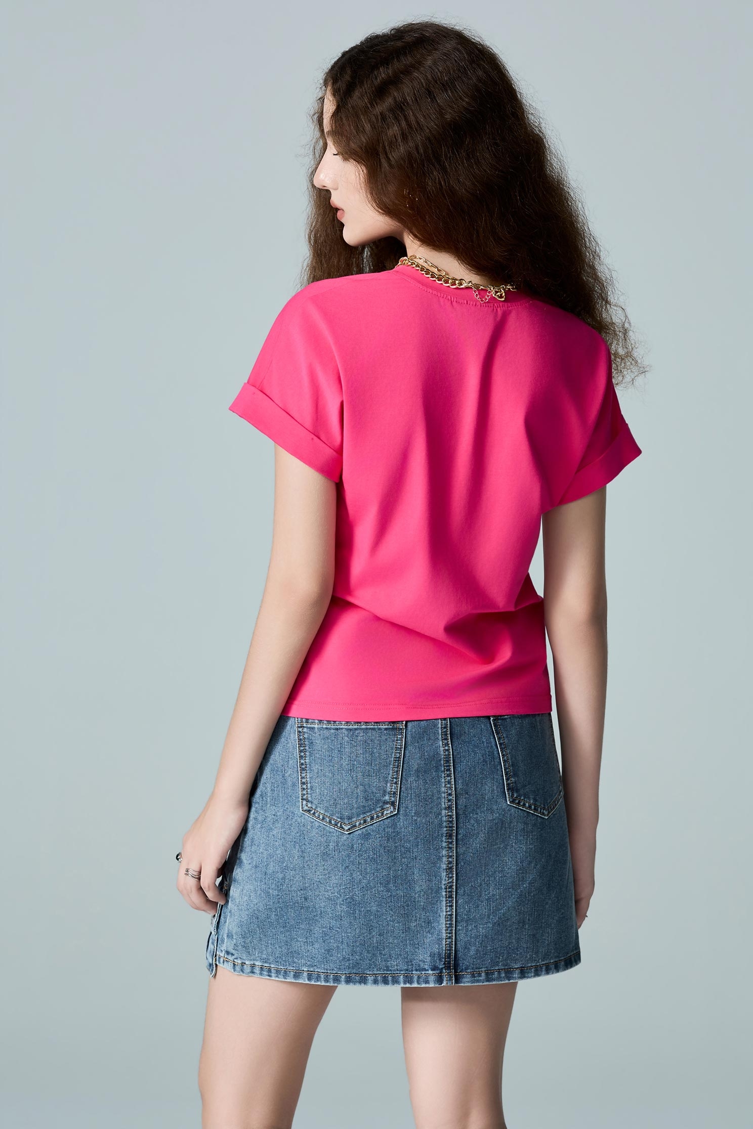 Heart Motif Asymmetric Hem TeeHeart Motif Asymmetric Hem Tee,Tops,Embroidered,Season (AW) Look,Cotton