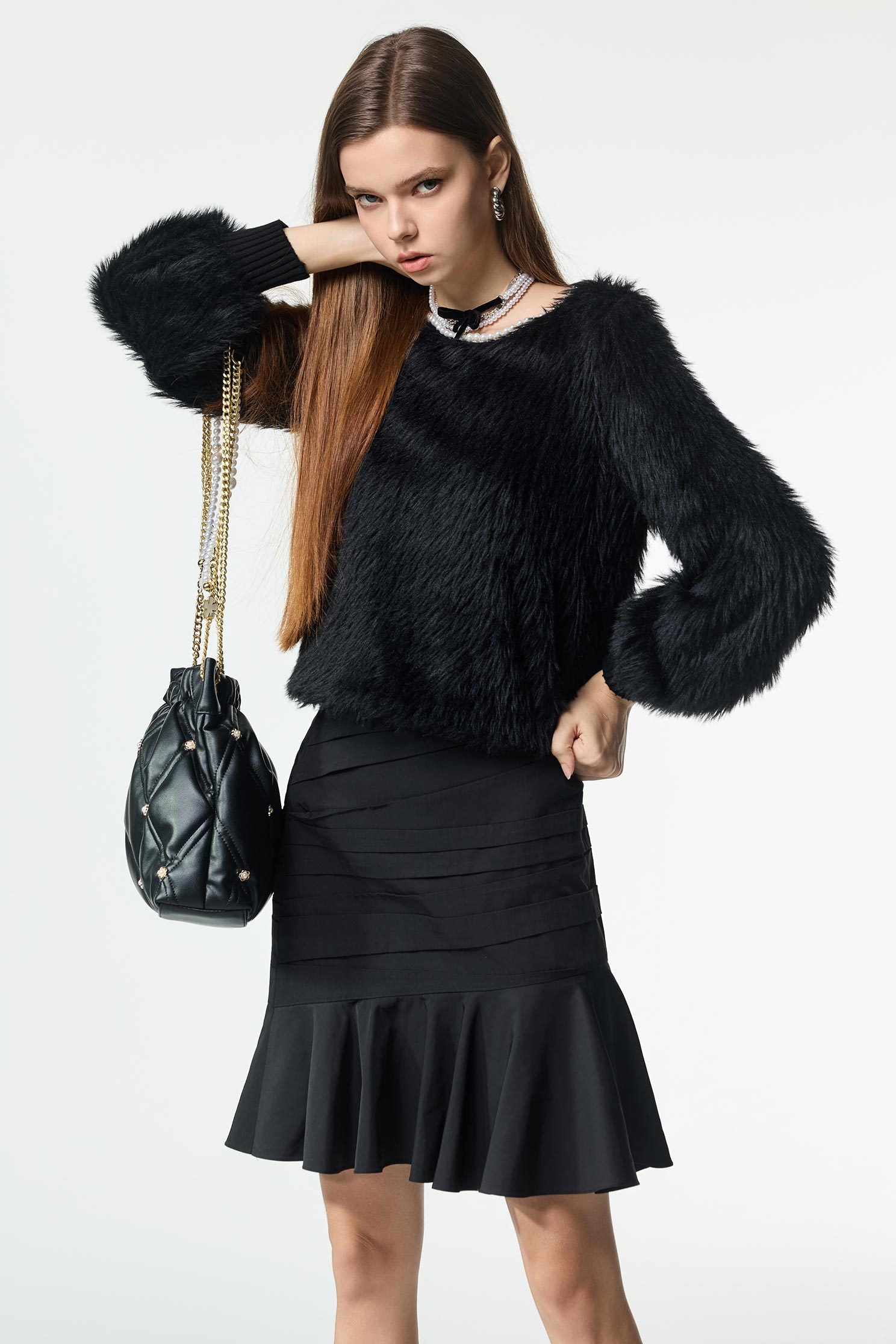 Pearl Detail Faux Fur TopPearl Detail Faux Fur Top,Office Looks,Tops,pearl,Season (AW) Look,Valentine,Blouses