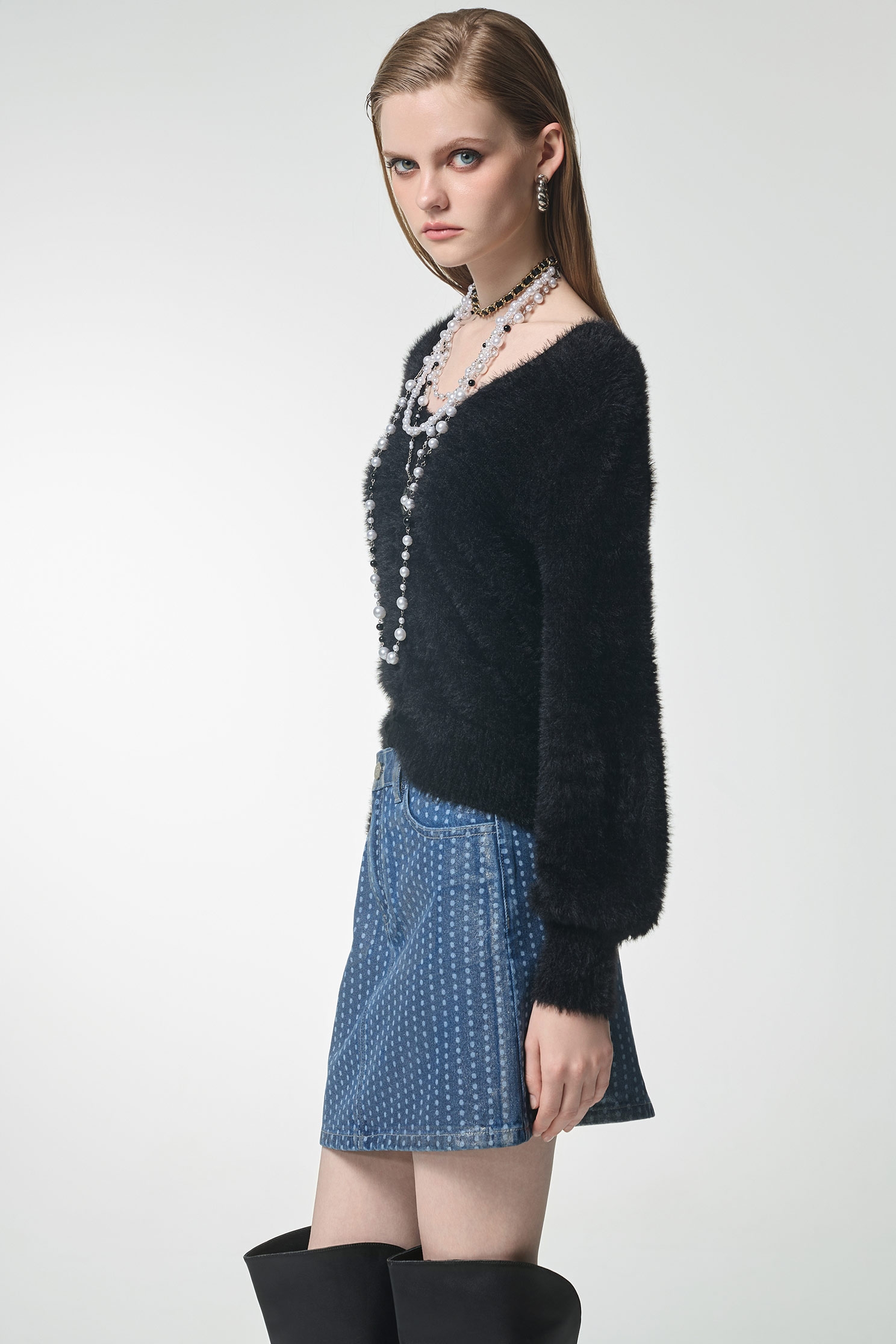 Front Criss Cross Detail Knit TopContrast Front Criss Cross Detail Knit Top,V-Neck T shirts,Office Looks,Tops,Season (AW) Look,Valentine,Knitted,Knitted tops,Knitted tops