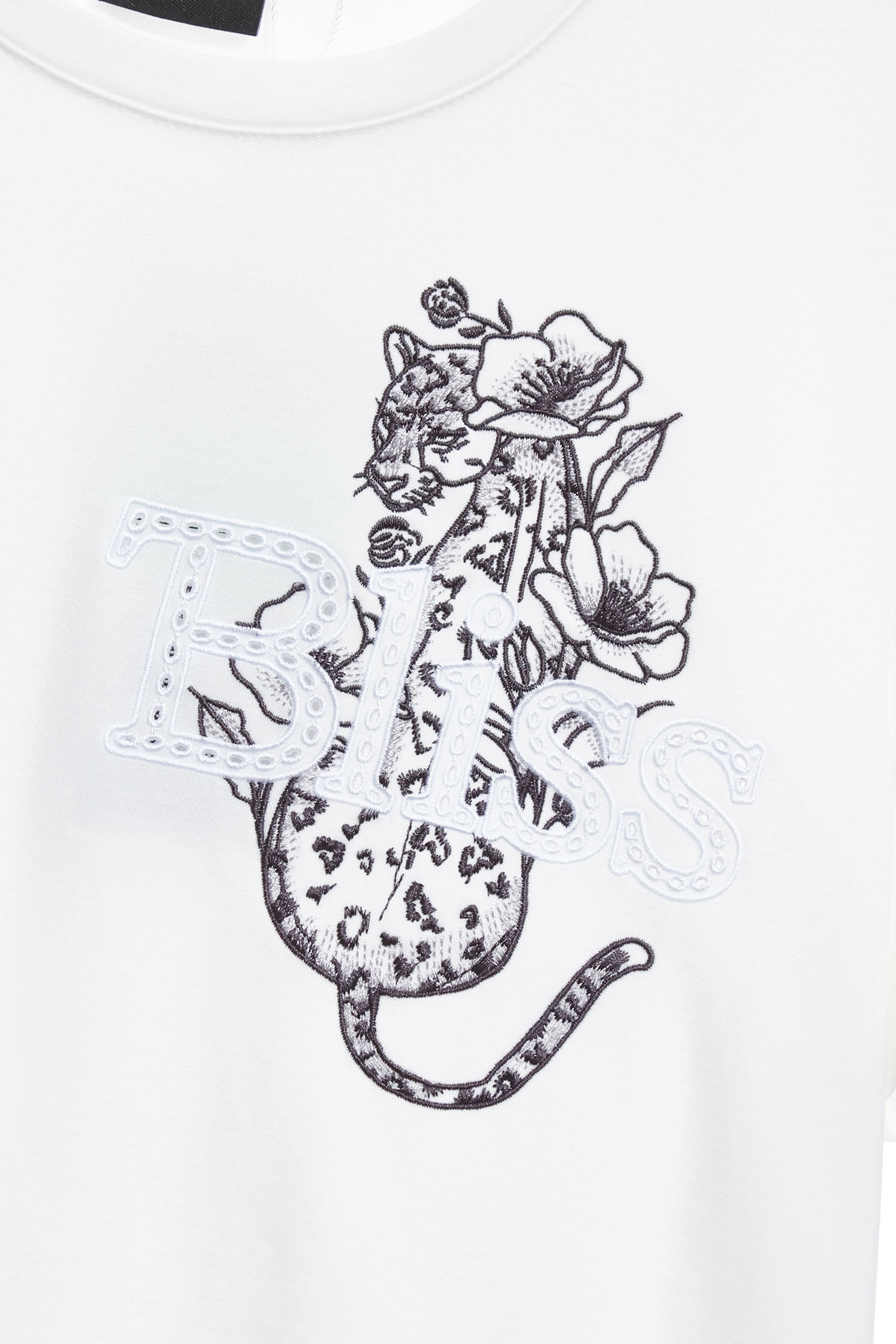 Leopard Embroidery Short Sleeve TeeLeopard Embroidery Short Sleeve Tee,T-shirts,Tops,White tops,Season (AW) Look