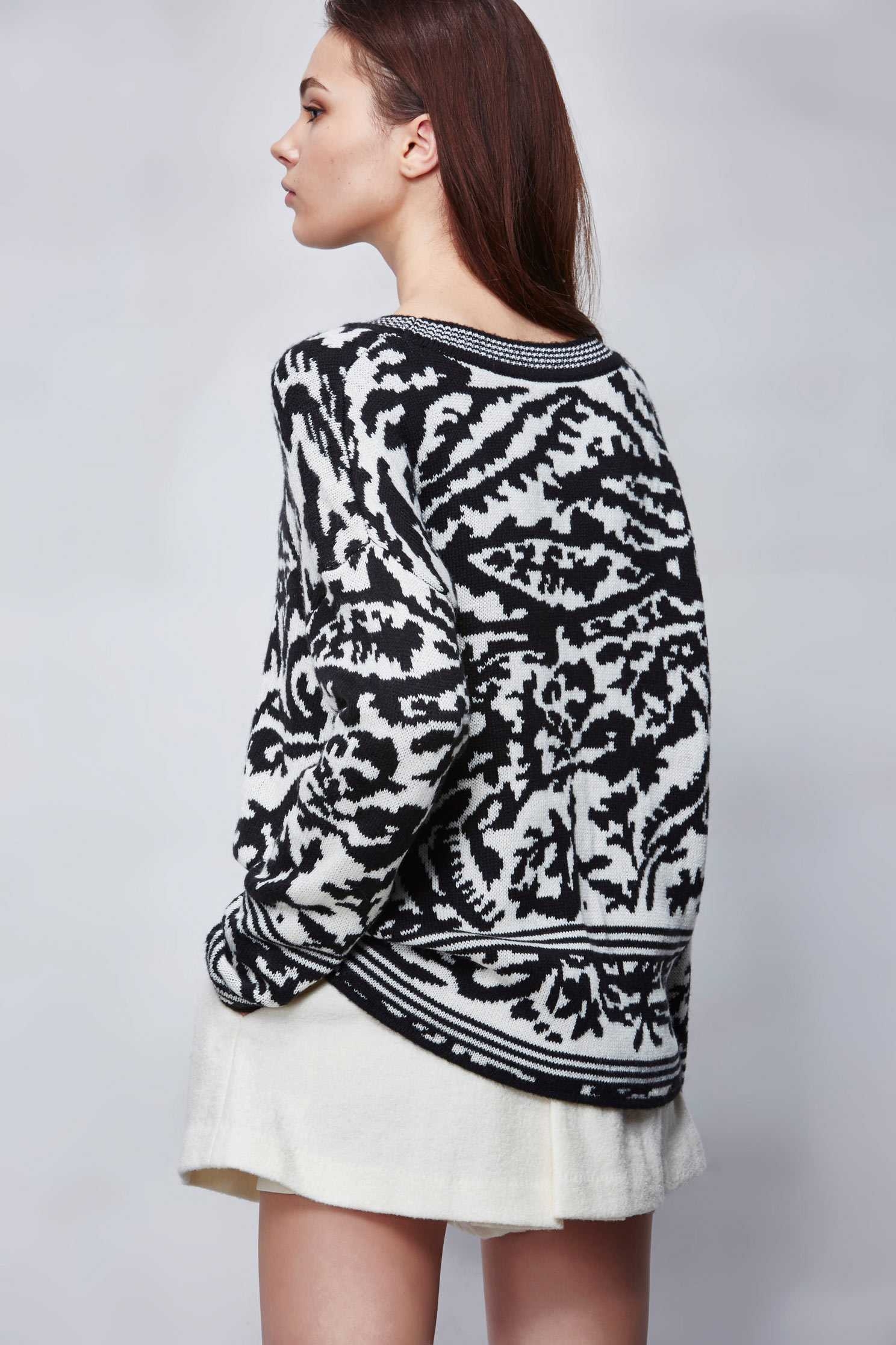 Long Sleeve Graphic Knit TopPatterned color knitwear,Season (AW) Look,Knitted,Knitted tops,Knitted tops,Long sleeve tops